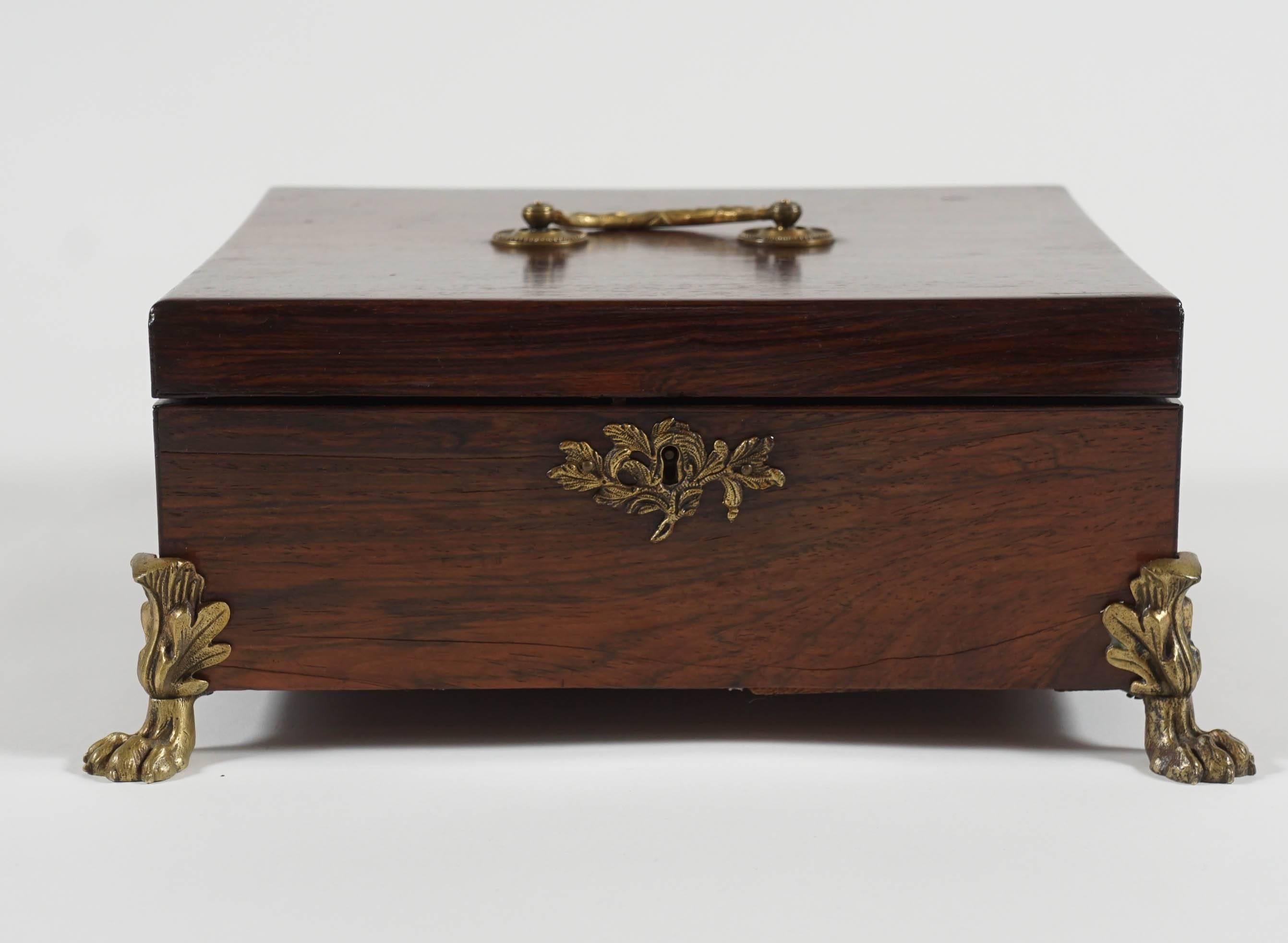 English Regency Period Rosewood Dresser or Jewelry Box, circa 1810 In Excellent Condition In Kinderhook, NY