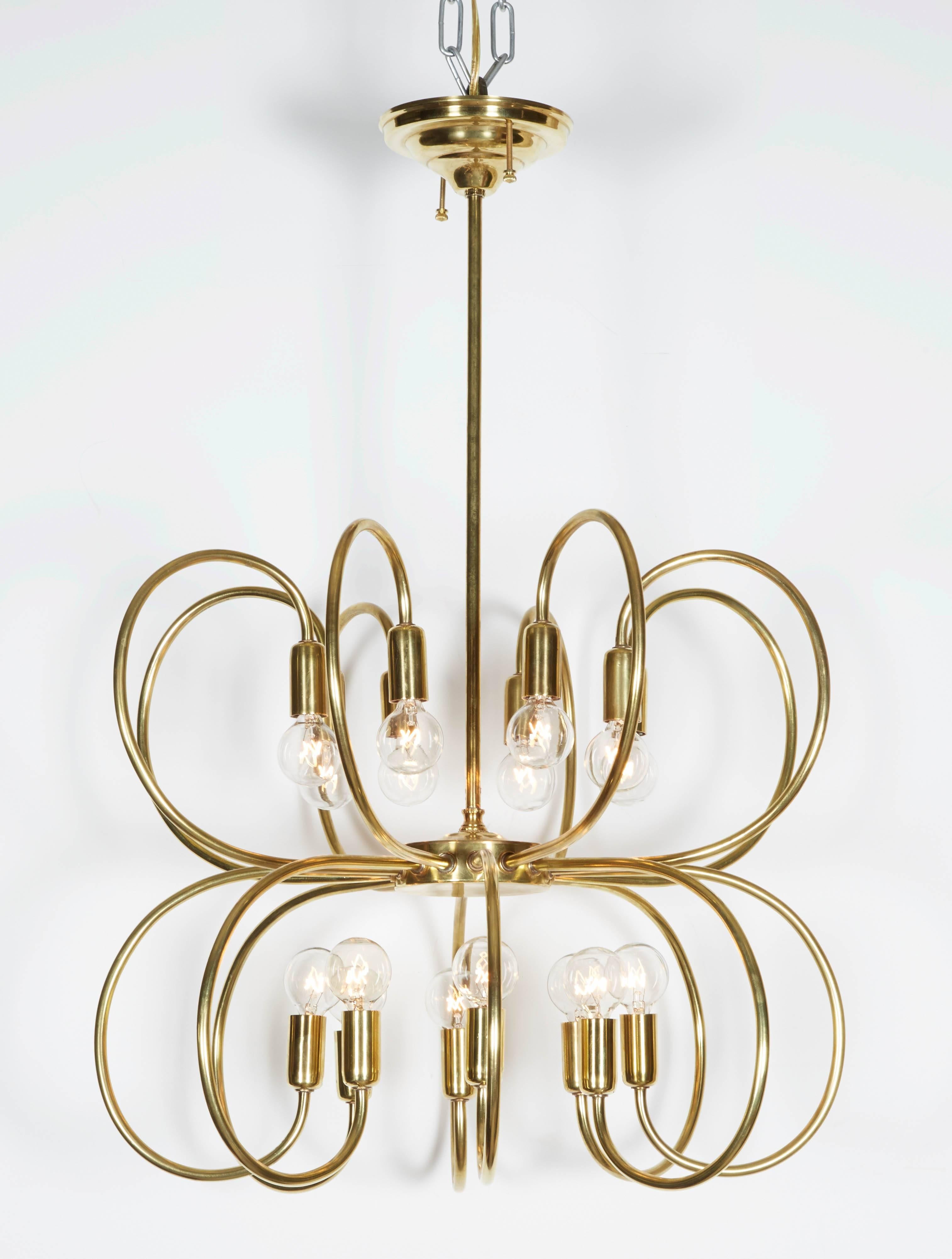 Fantastic Italian Brass Chandelier in the Manner of Gino Sarfatti In Good Condition In New York, NY