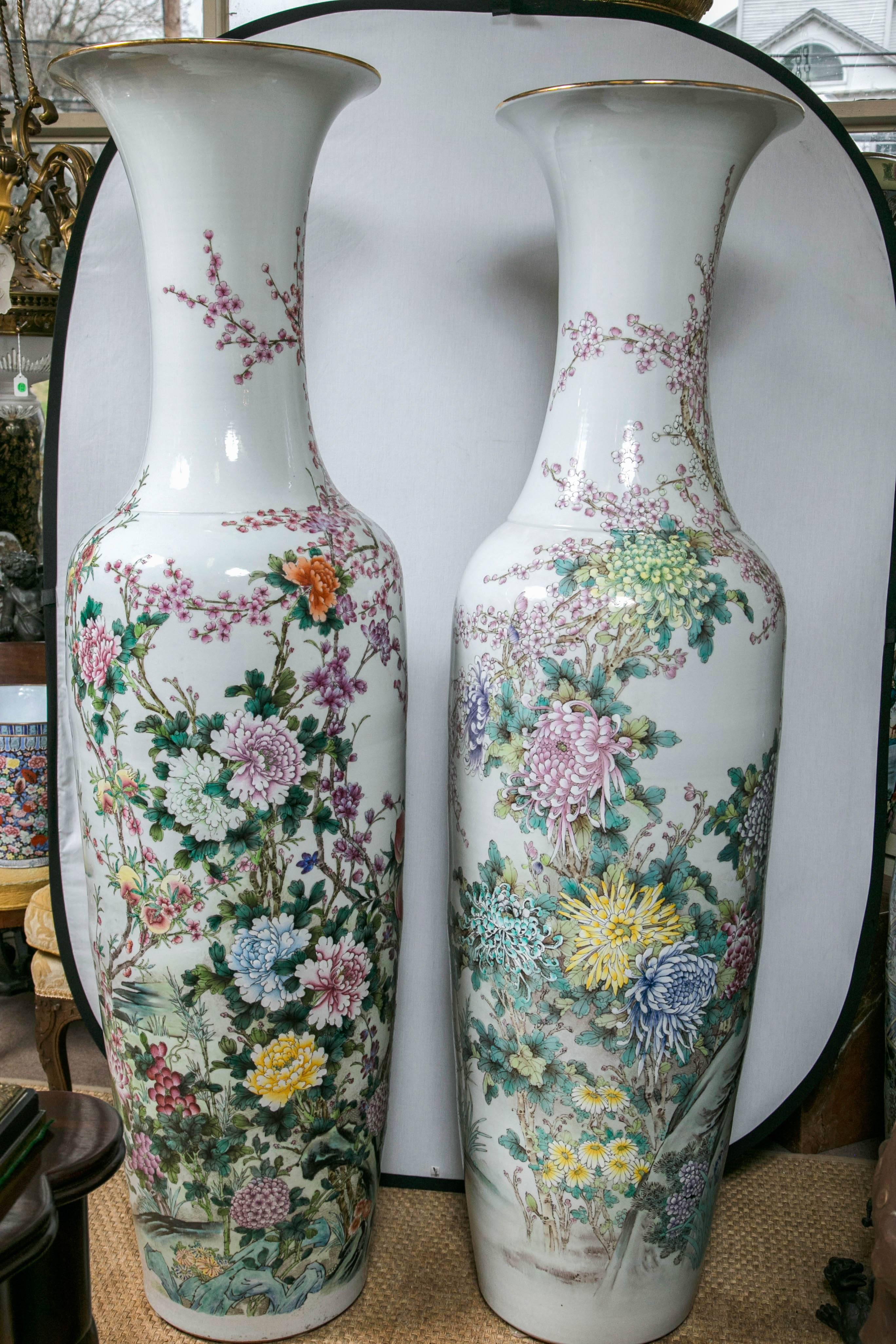 Hand-Painted Large Pair of Chinese Porcelain Floor Vases