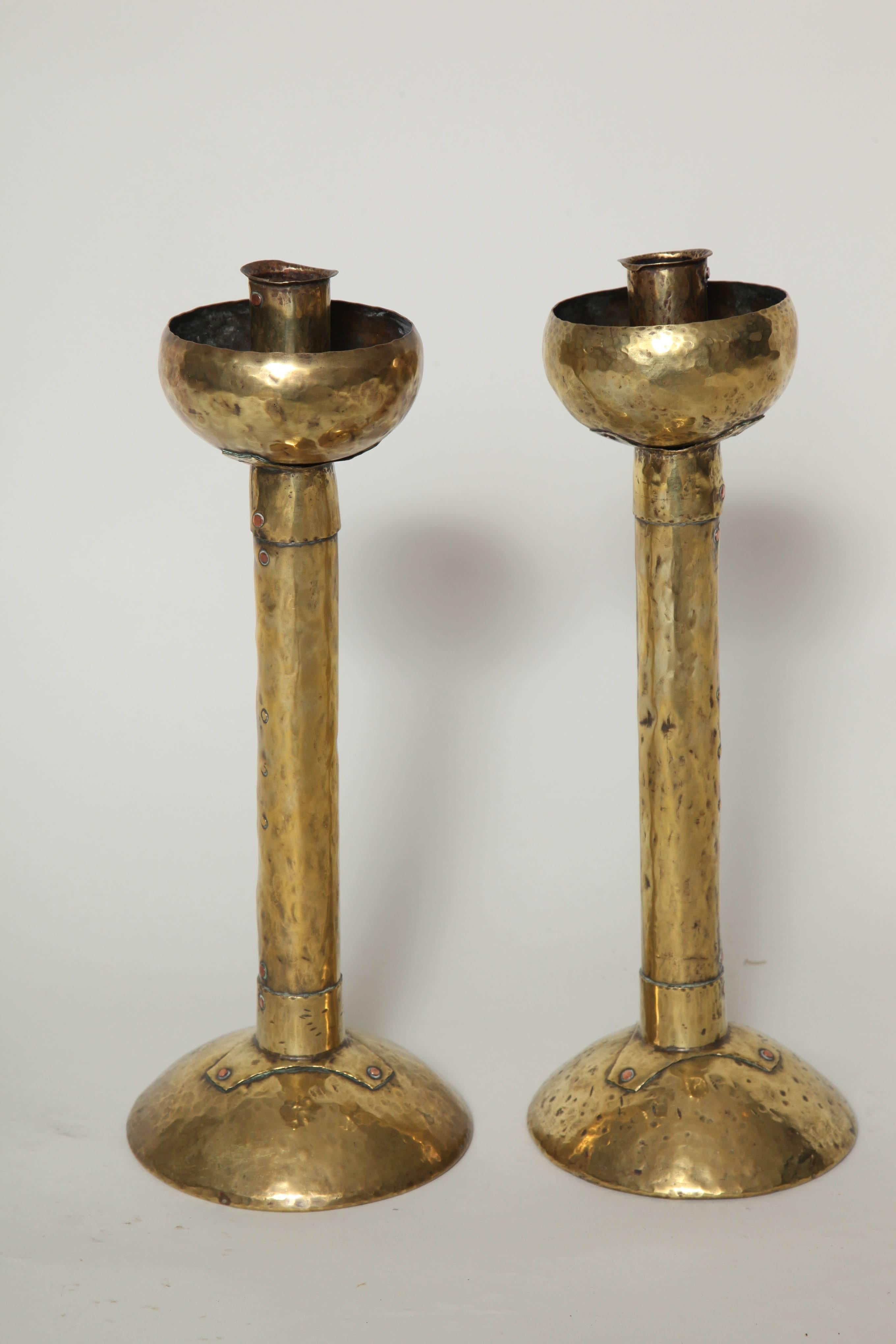 Pair of Arts and Crafts Hammered Brass Candlesticks In Excellent Condition In Greenwich, CT