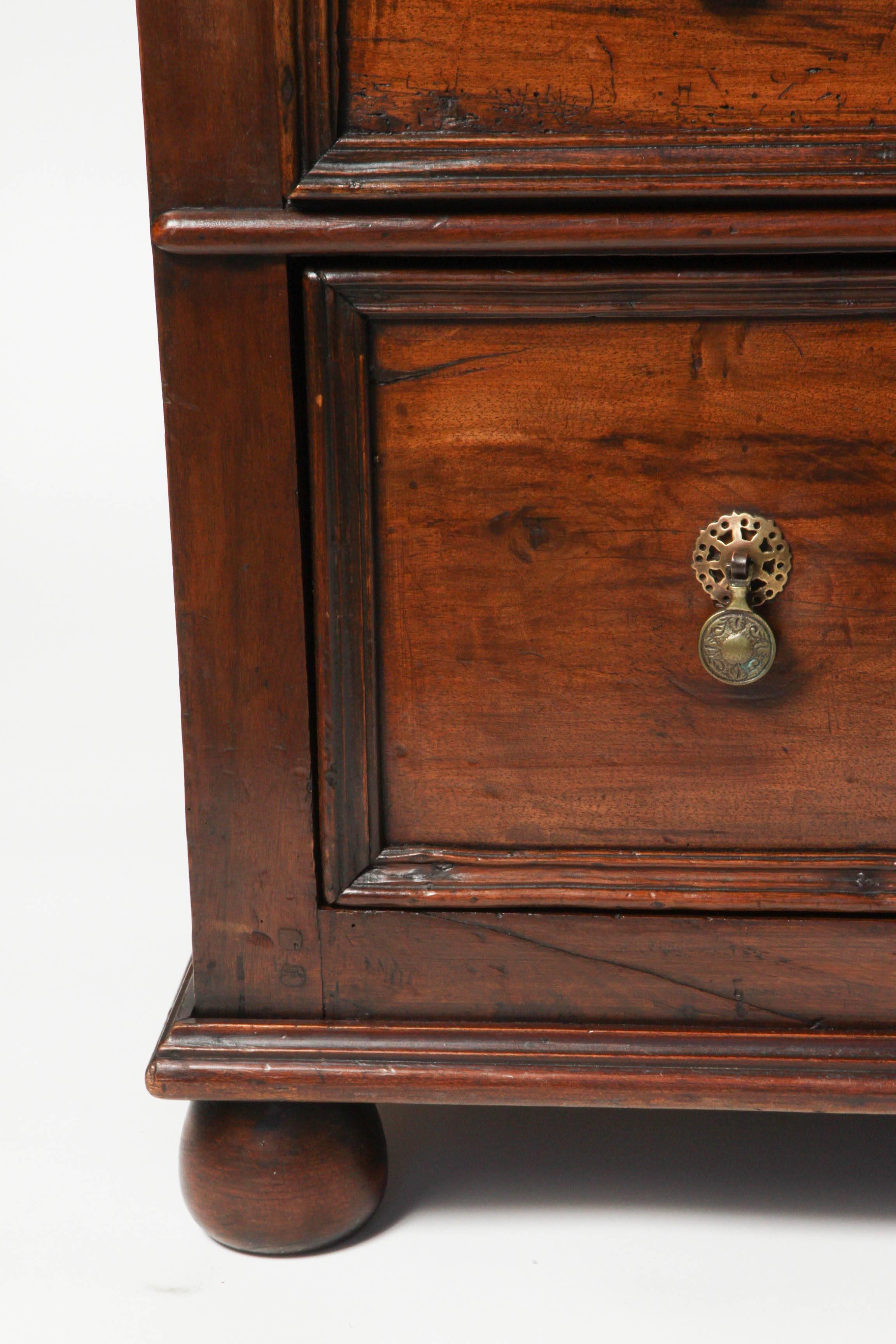 An unusual Small Scale English Oak and Elm 17th Century Three Drawer Chest, Circa 1680. 