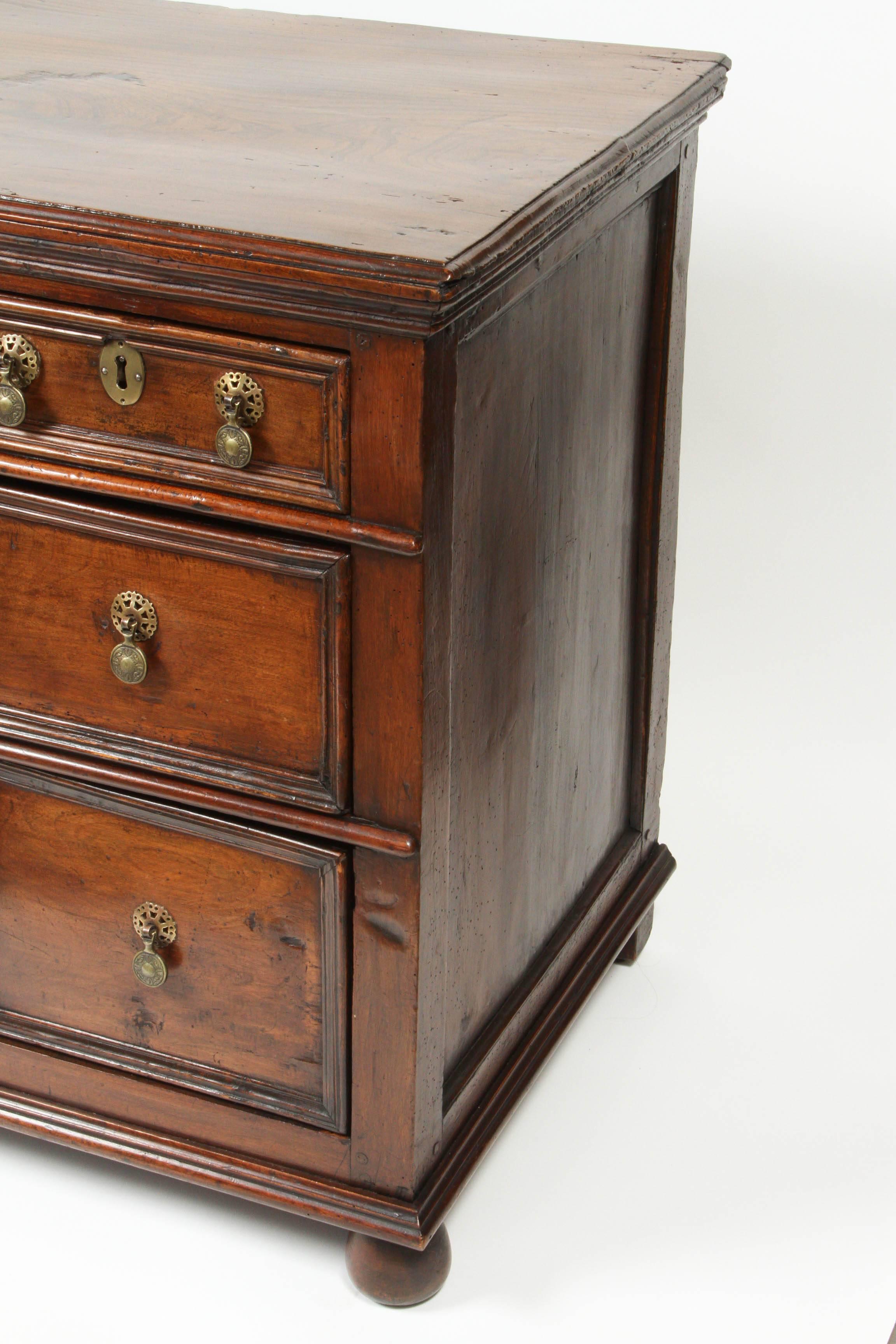 Small English Oak and Elm 17th Century Three-Drawer Chest 3