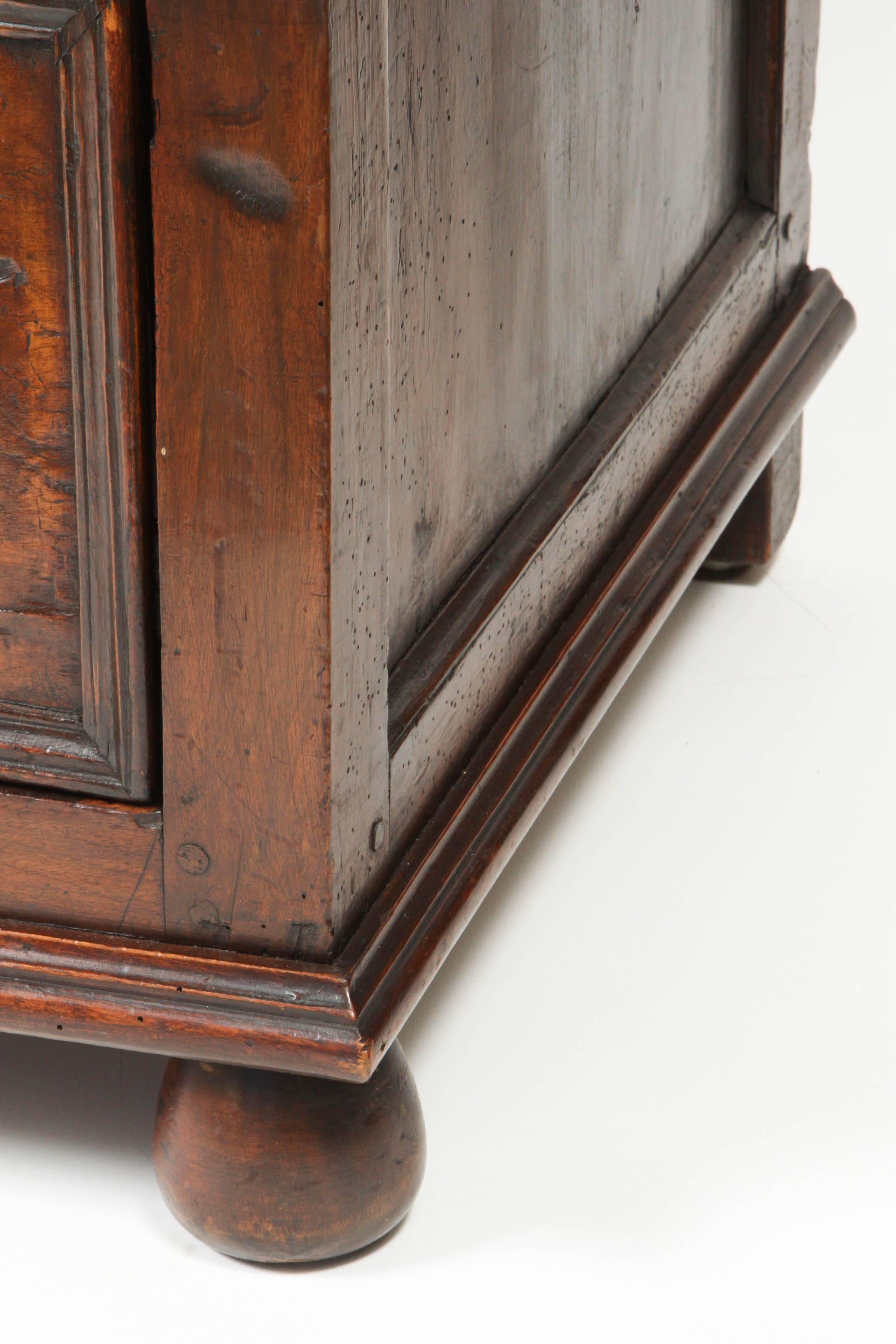 Small English Oak and Elm 17th Century Three-Drawer Chest 4