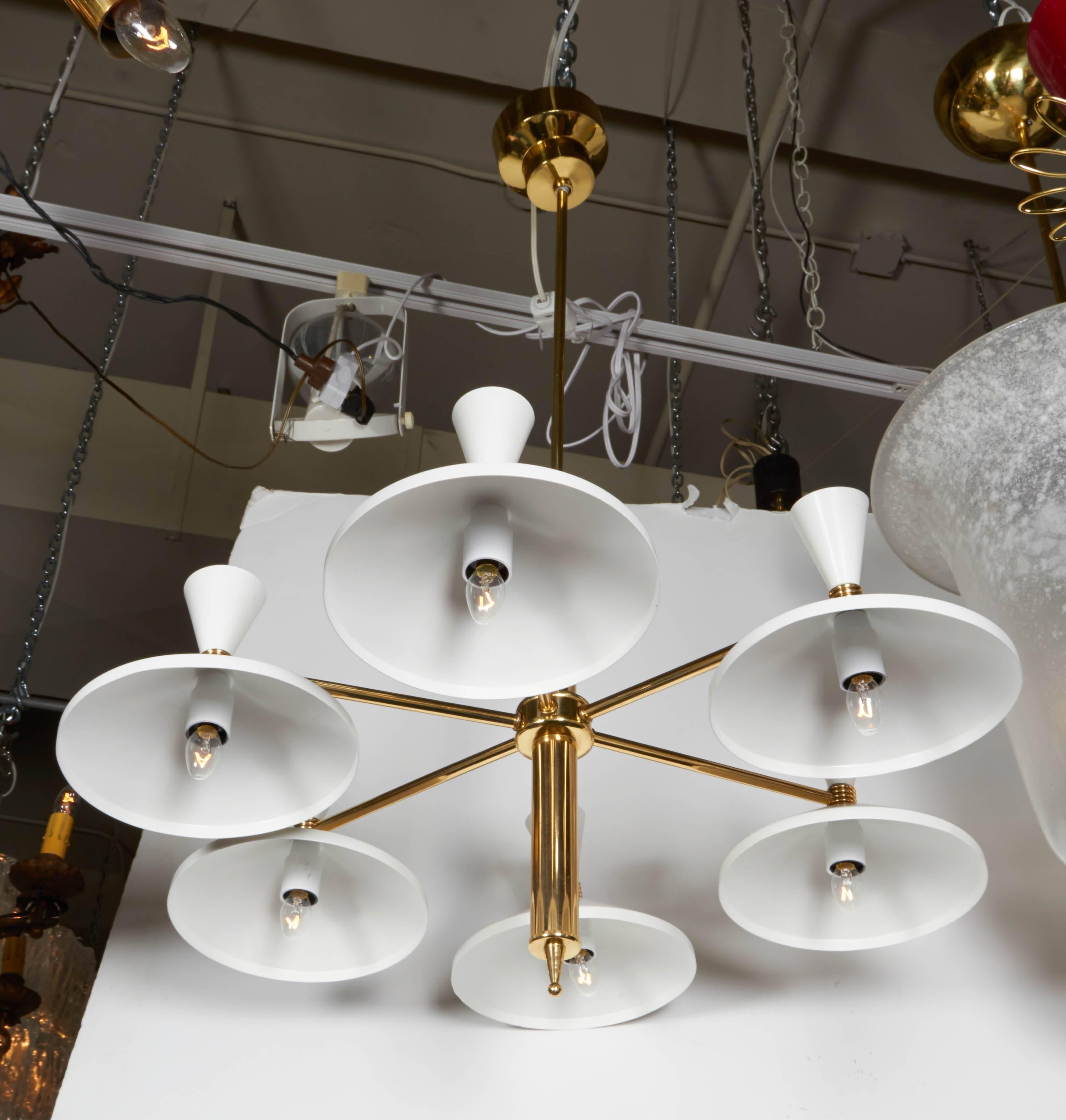Italian 1950s Modern Chandelier In Good Condition In New York, NY