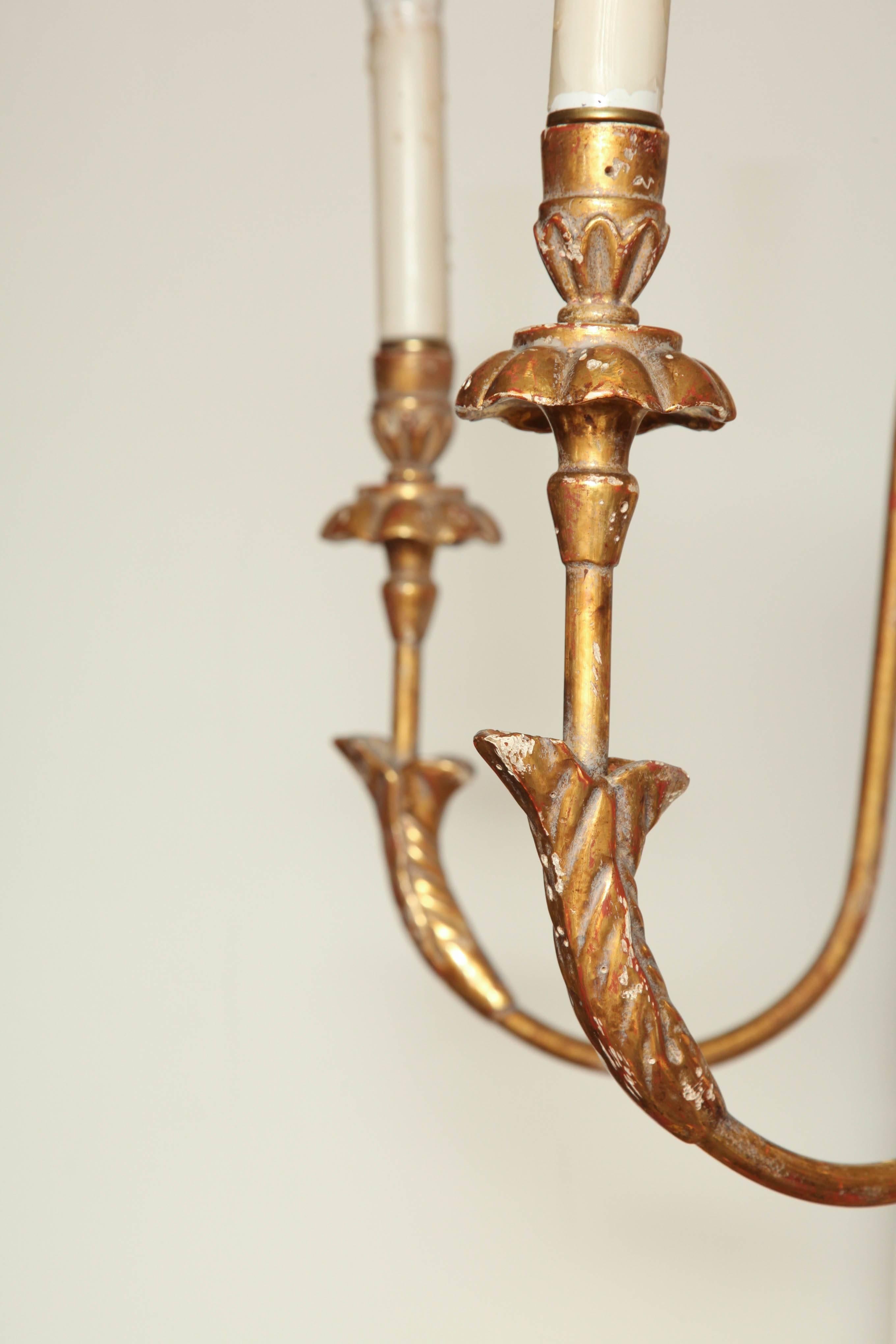 20th Century Large Regency Carved Giltwood Chandelier