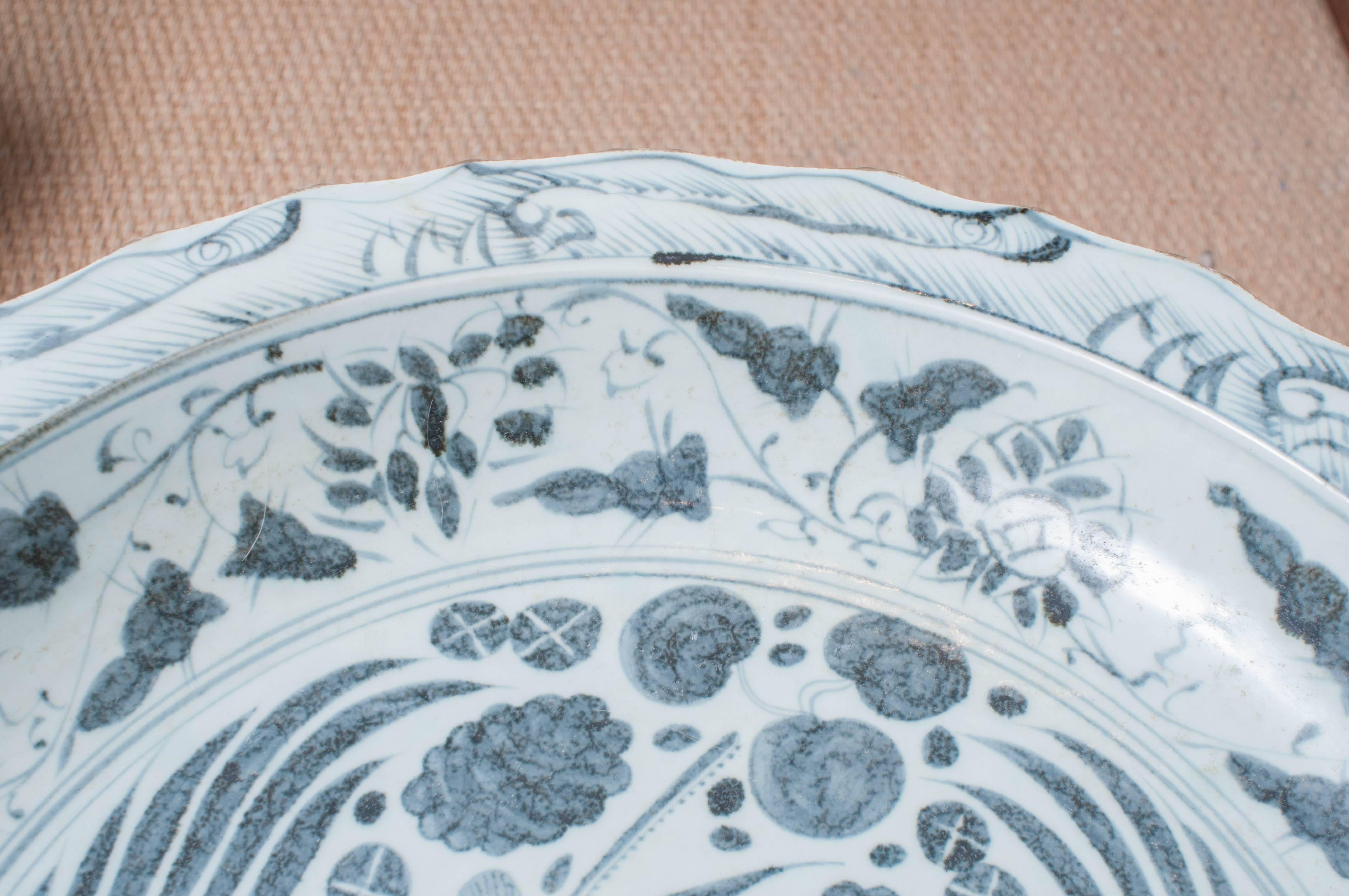 Monumental Indigo Chinese Porcelain Charger In Excellent Condition In Washington, DC