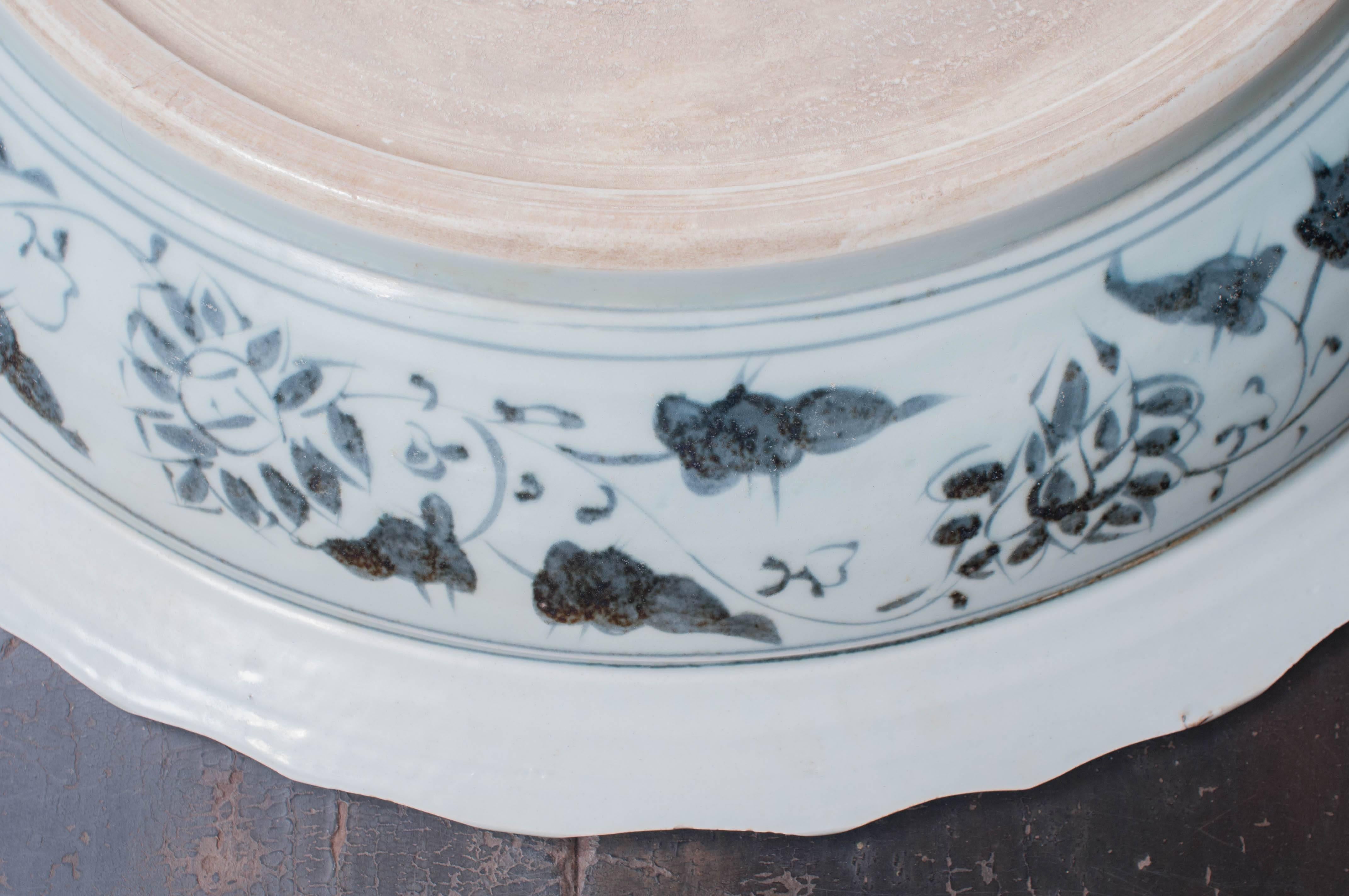 Monumental Indigo Chinese Porcelain Charger 2