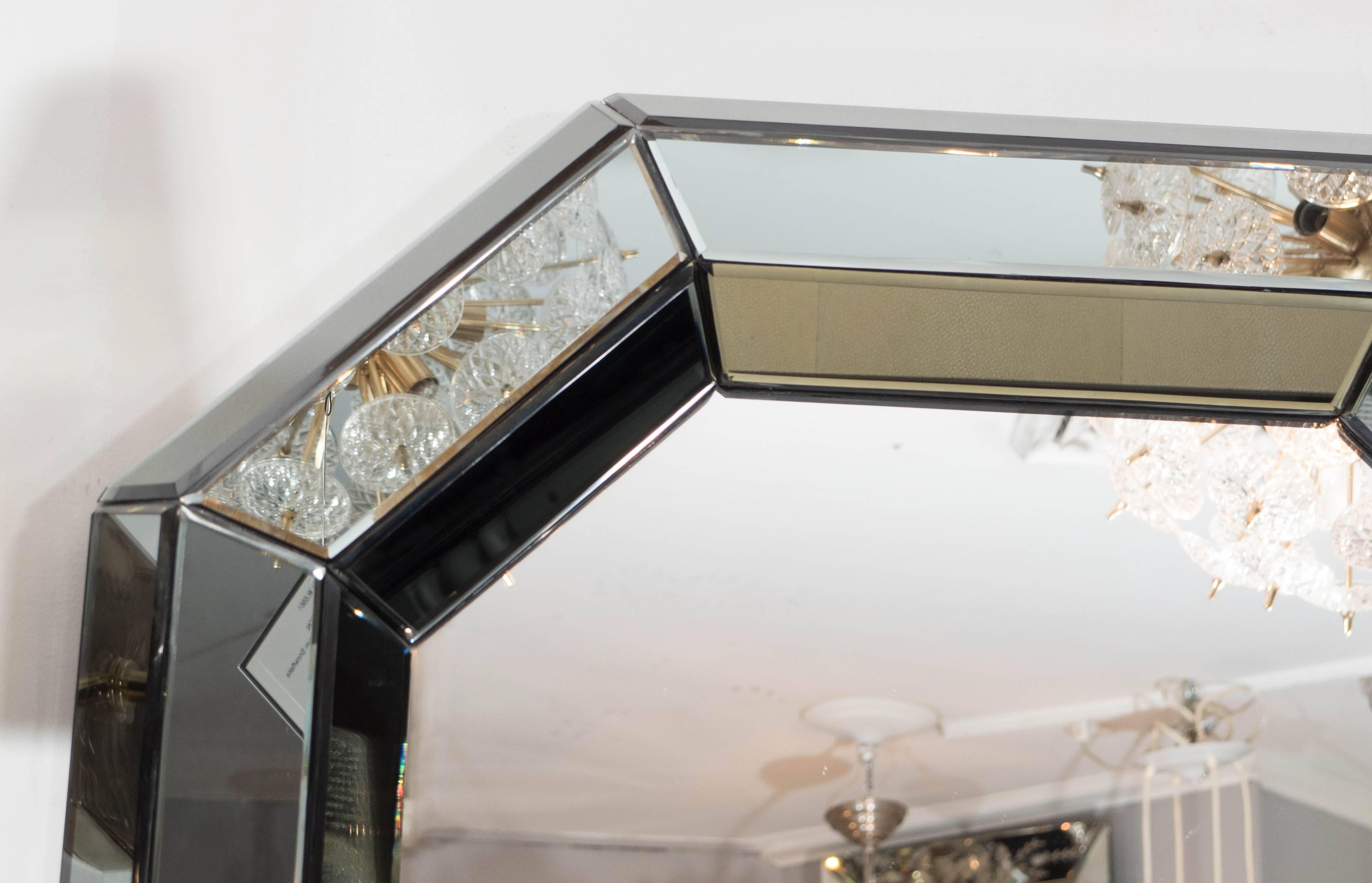Octagon-Spiegel aus abgeschrägtem grauem Glas im Zustand „Neu“ im Angebot in New York, NY