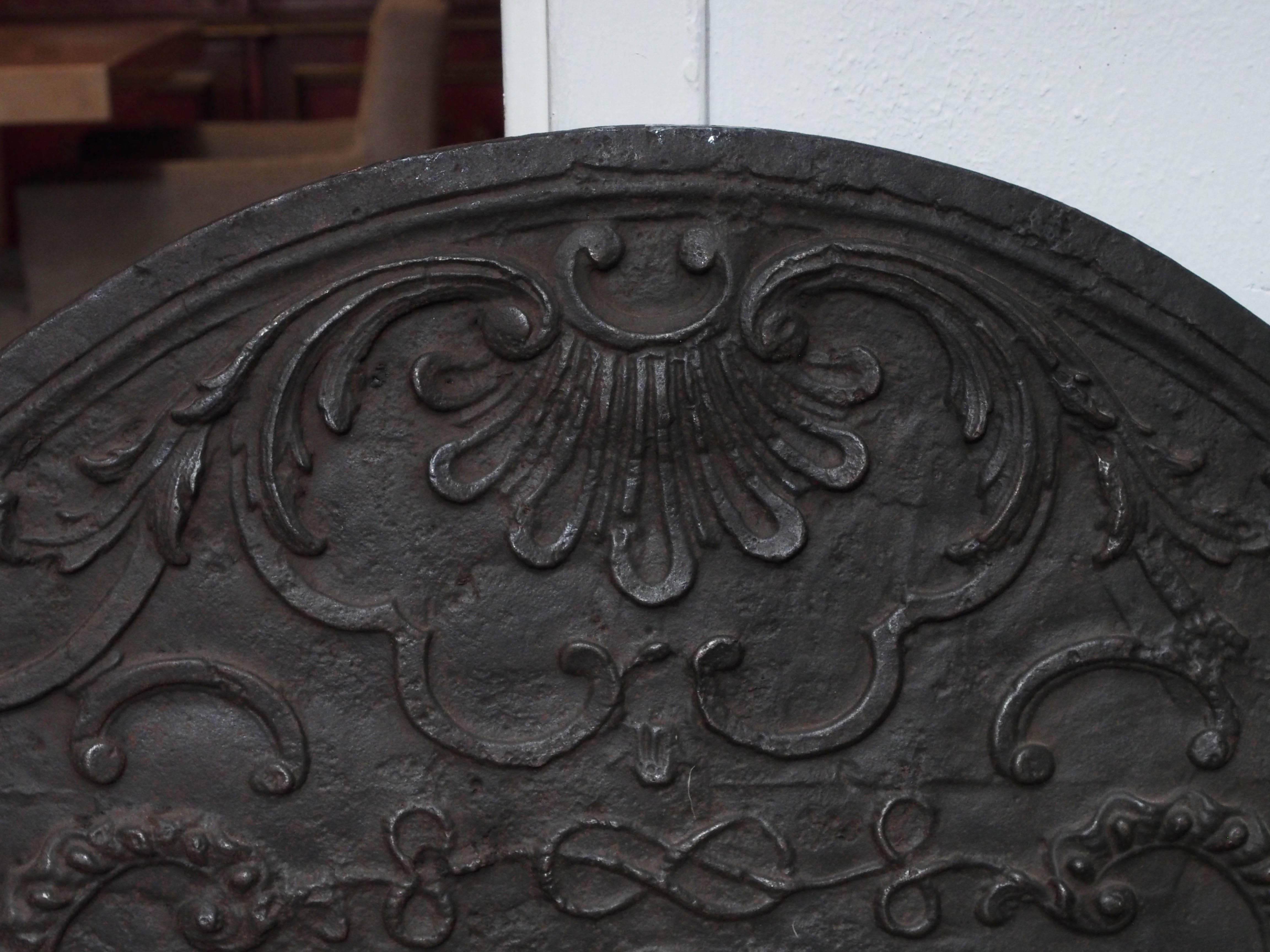 French 18th Century Louis XV Fireplace Plaque For Sale