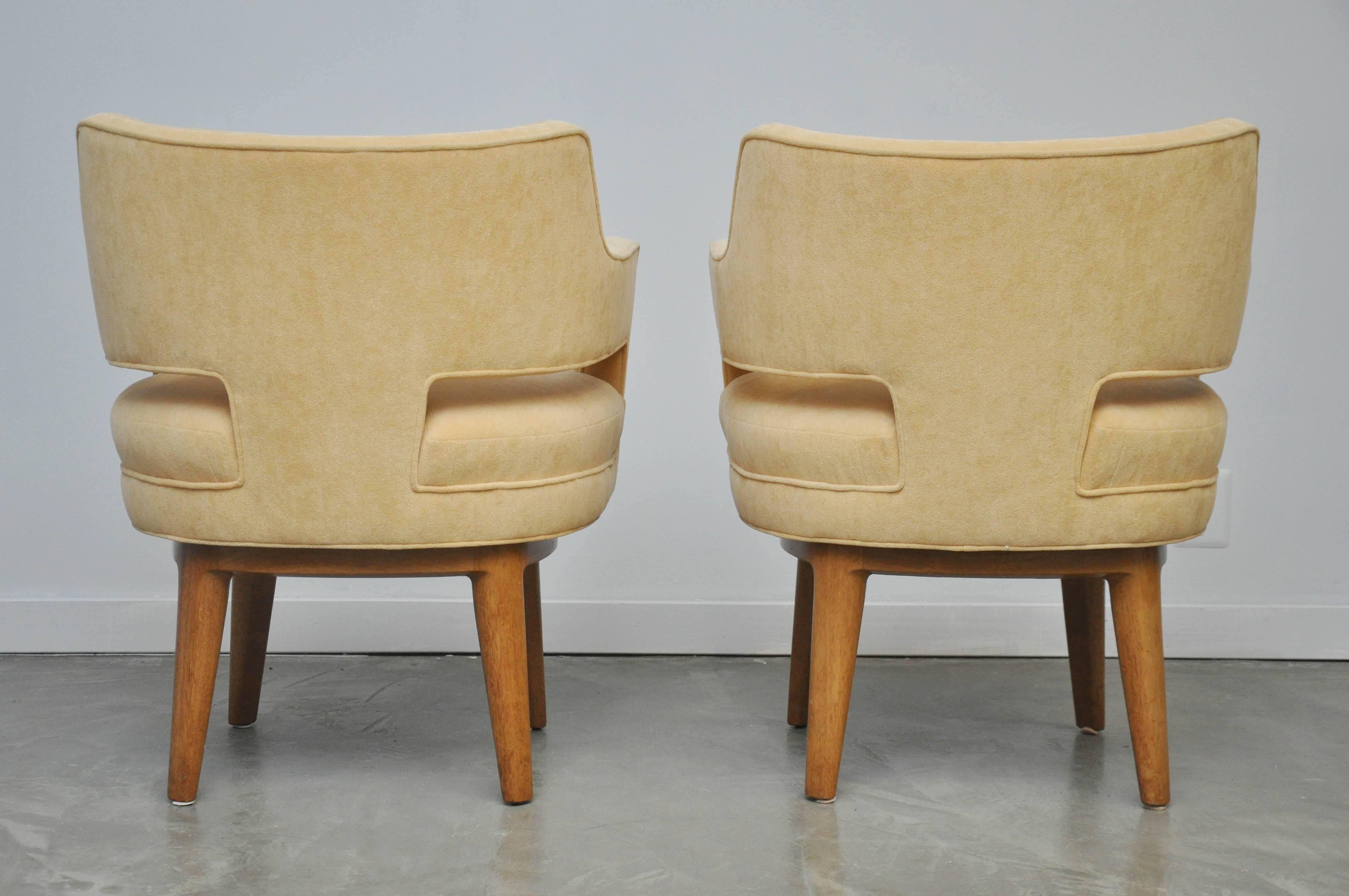 Dunbar Open-Arm Swivel Lounge Chairs by Edward Wormley 2