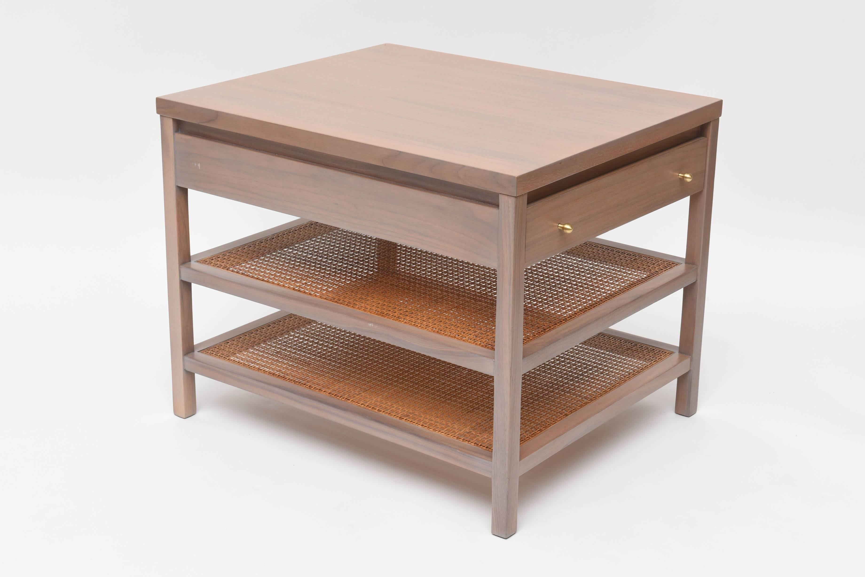 Mid-Century Modern Paul McCobb Side Table
