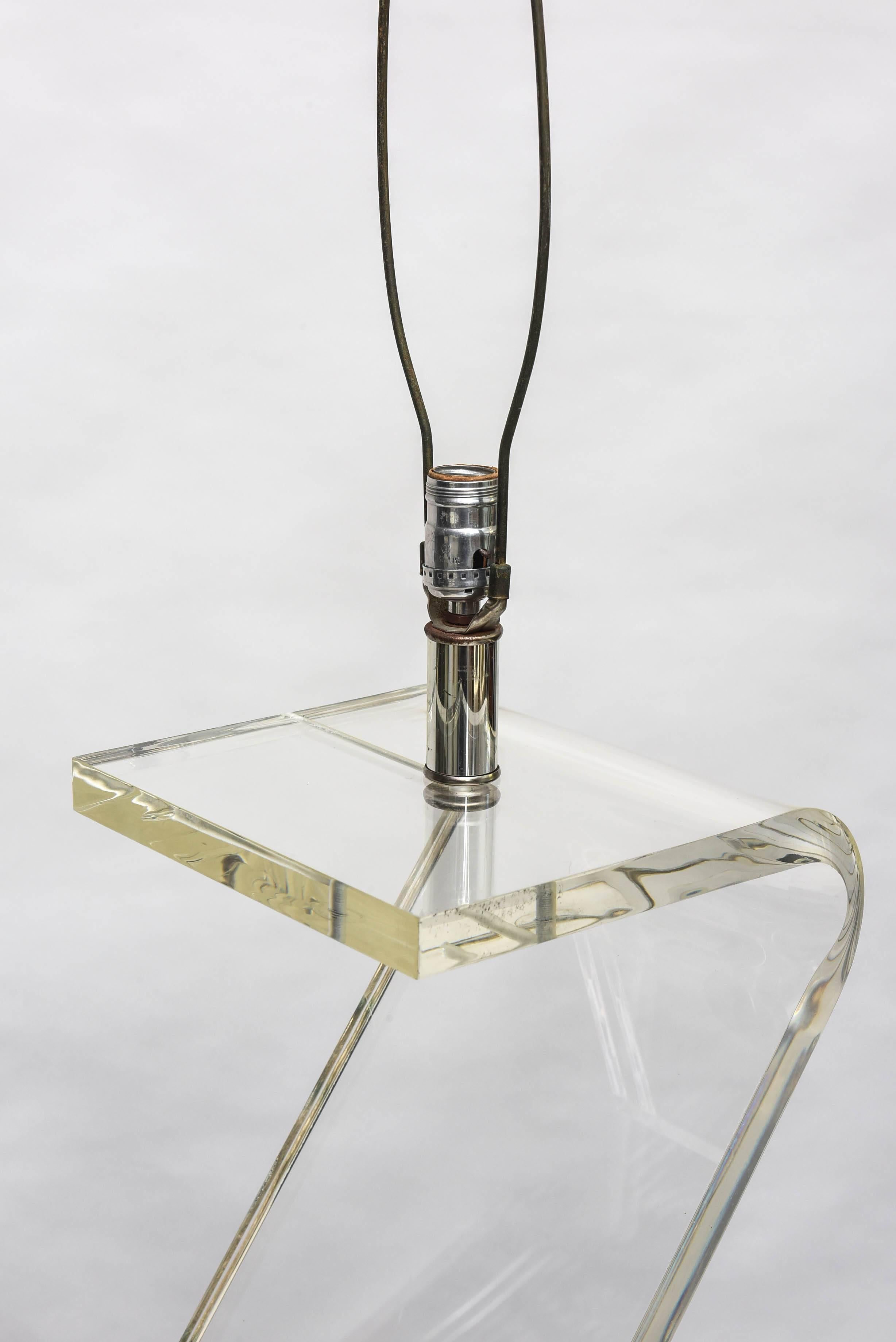 Great pair of Mid Century Modern Lucite 