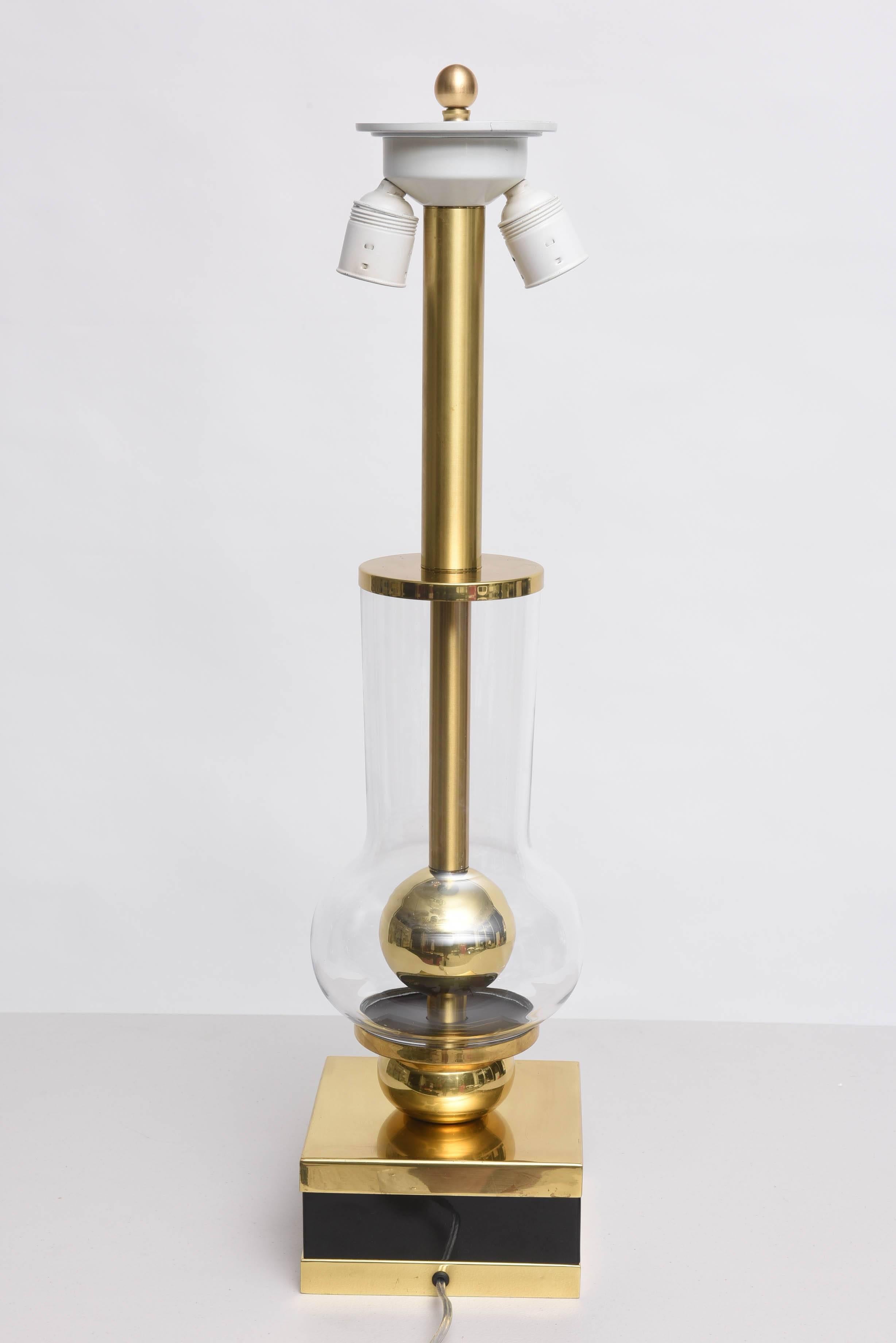 Midcentury Table Lamp, Brass and Glass, Attributed to Studio Willy Rizzo 2
