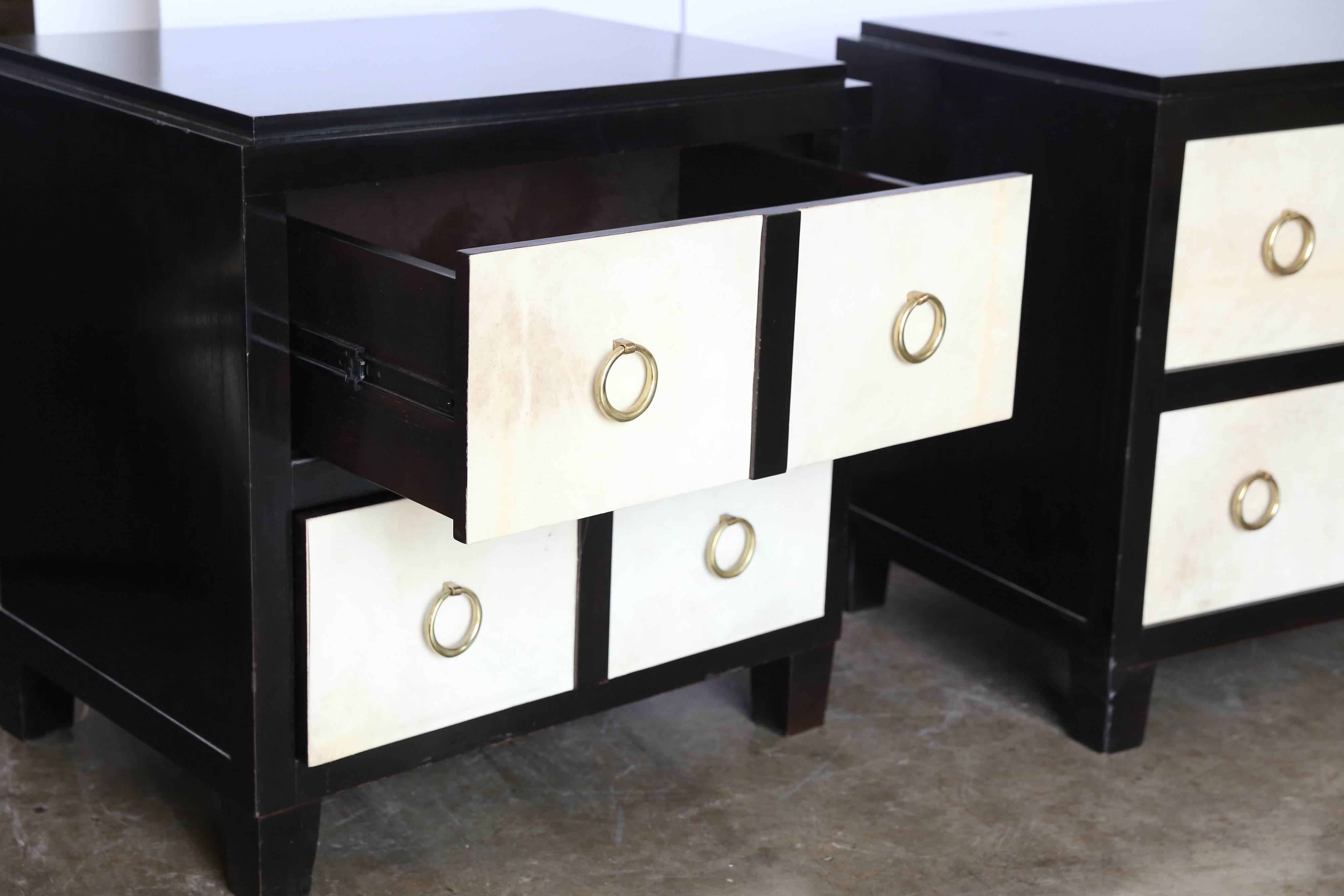 A Pair of French Moderne style Ebonized Wood and Vellum Bedside Cabinets In Good Condition In Houston, TX