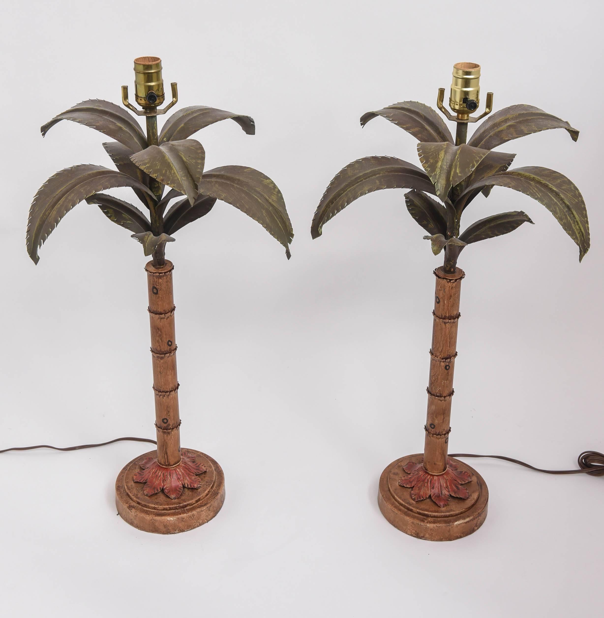 Vintage Pair of Midcentury Tole Palm Tree Lamps 2