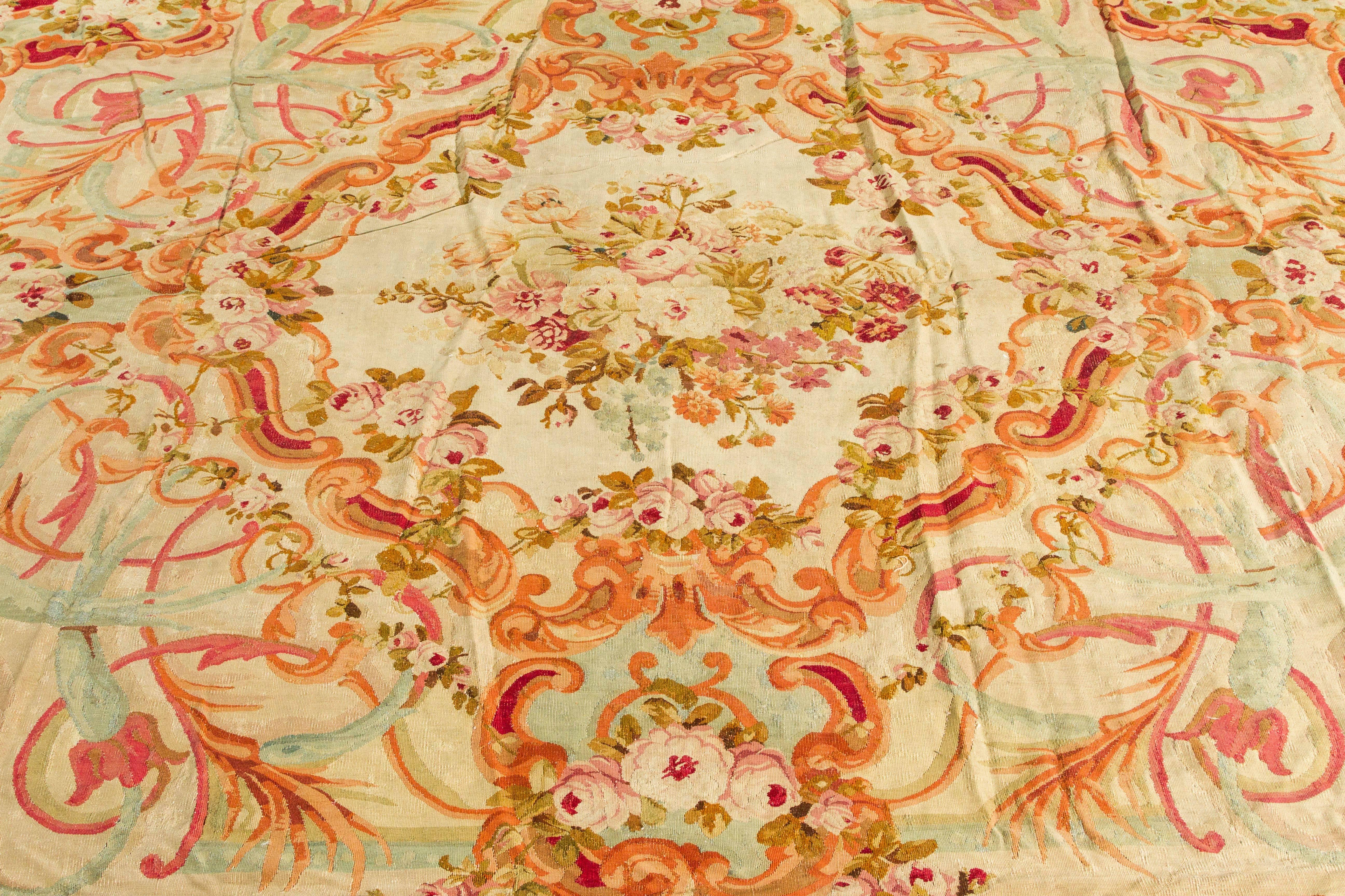 Aubusson French rug
Measurement: 12'6