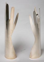 Due mani in metallo argentato di Gio Ponti per L. Sabattini, 1978, Italia
