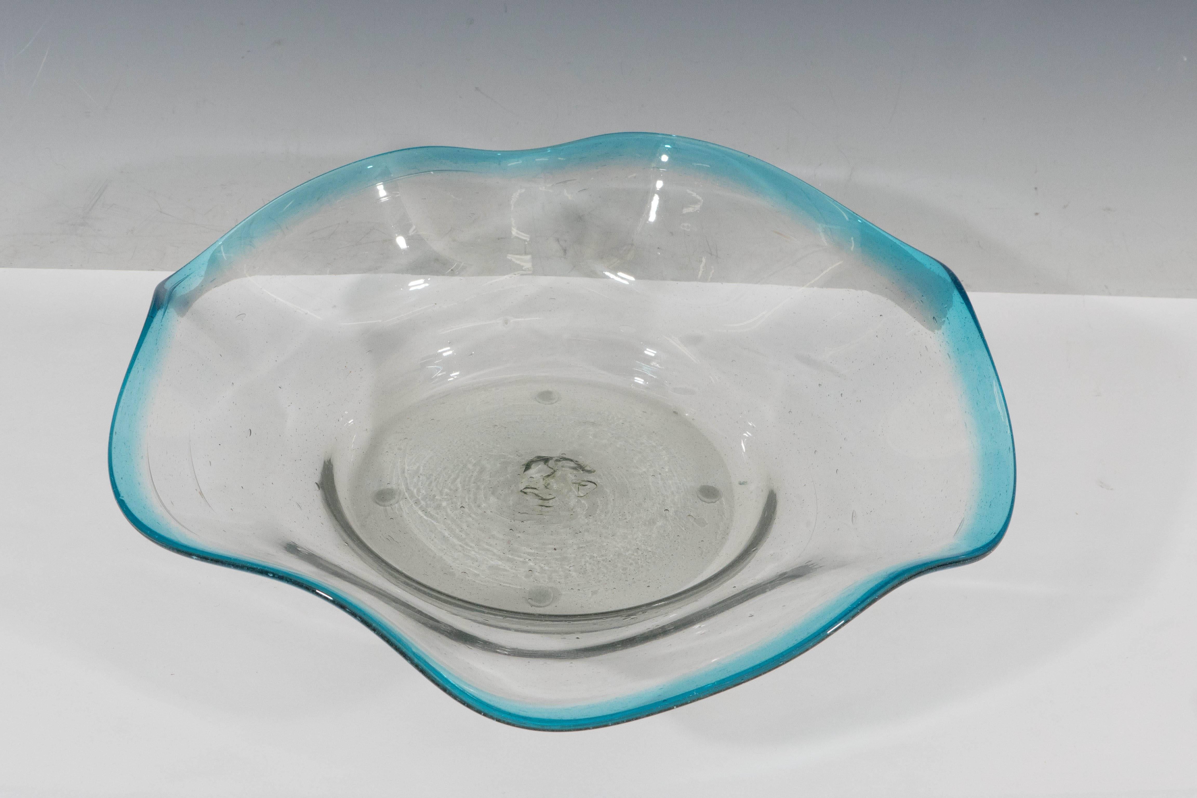 Mid-20th Century Mid-Century Italian Handblown Murano Glass Scalloped Bowl
