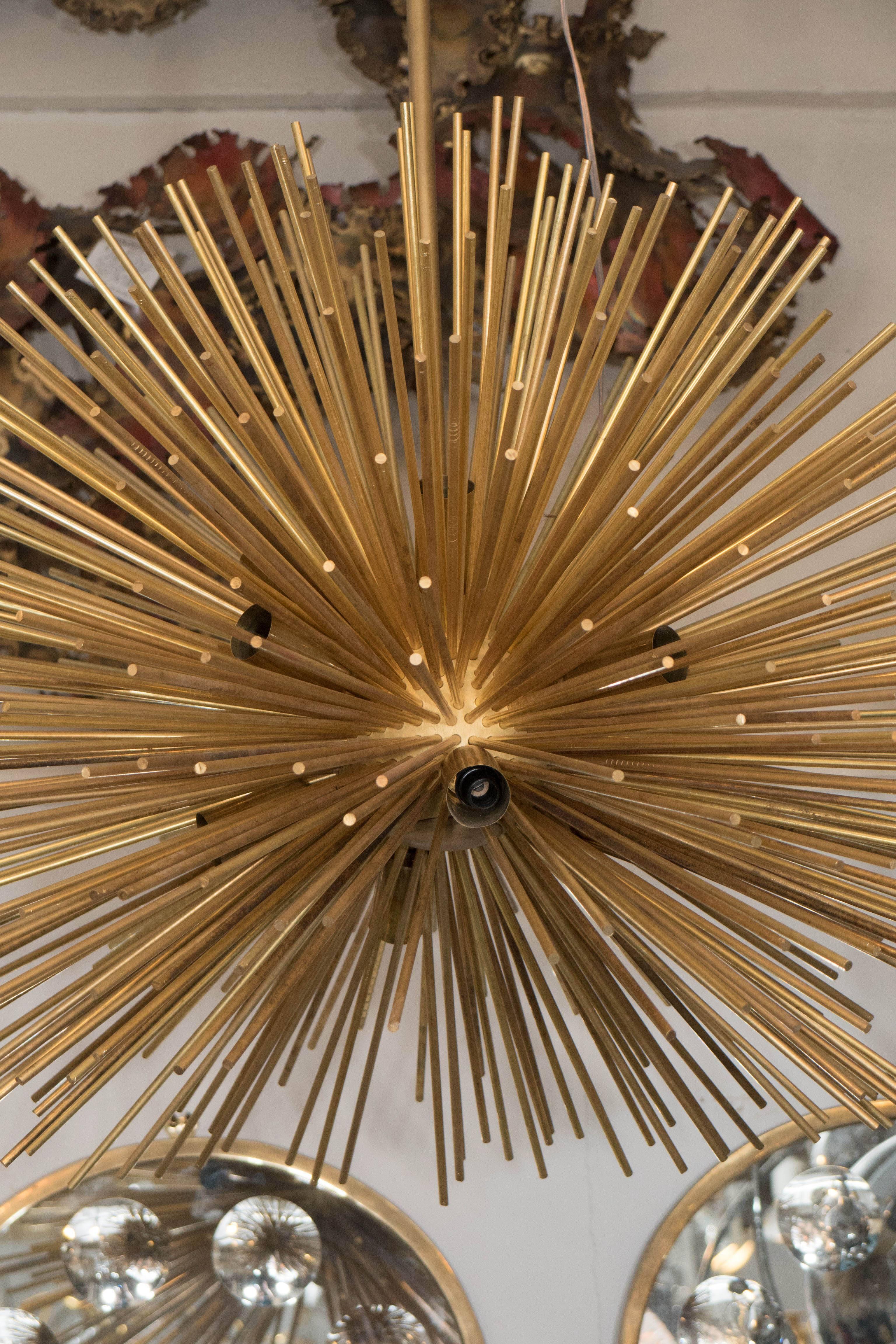 Late 20th Century Italian Sputnik Chandelier in Brass In Good Condition For Sale In New York, NY