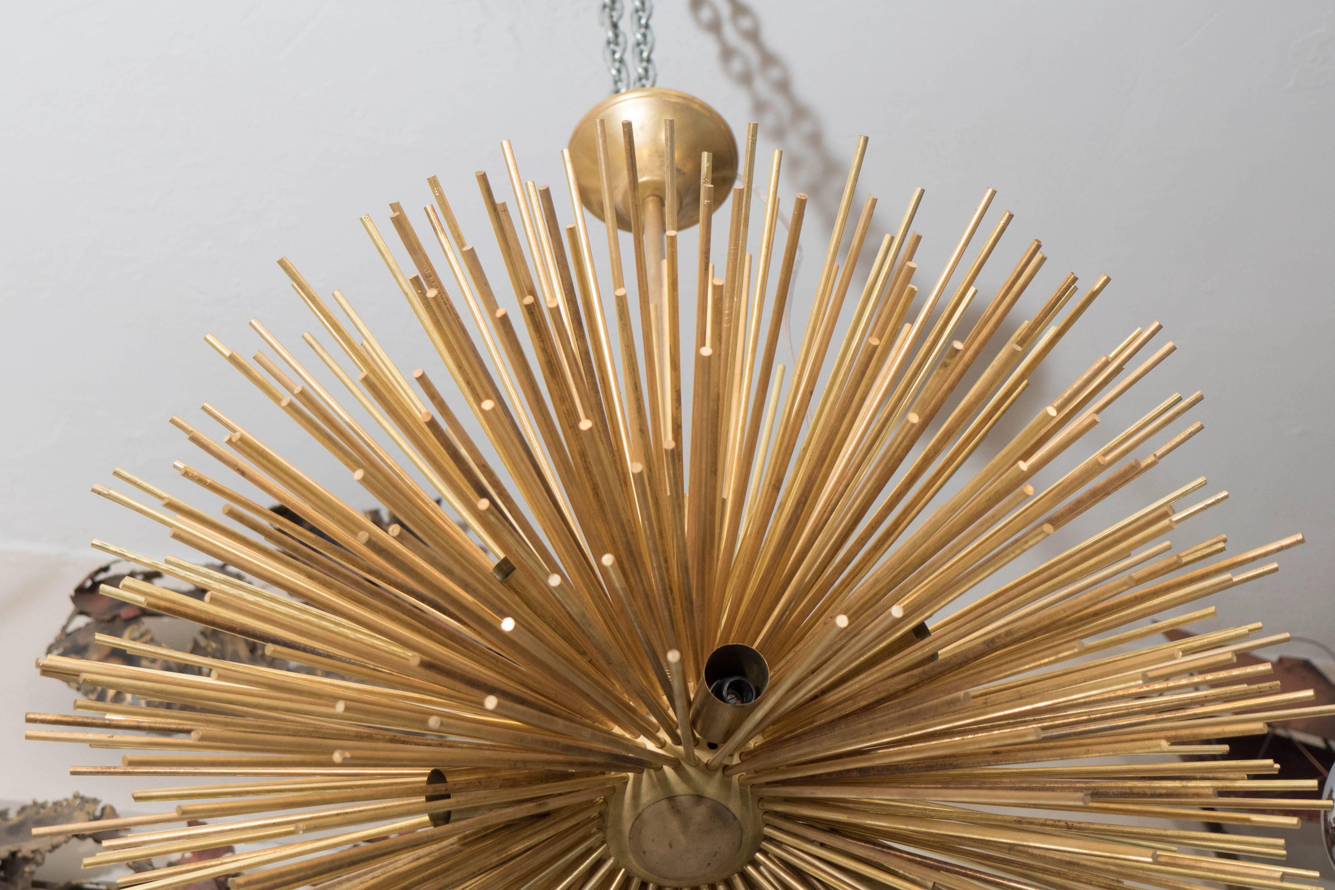 Late 20th Century Italian Sputnik Chandelier in Brass For Sale 4