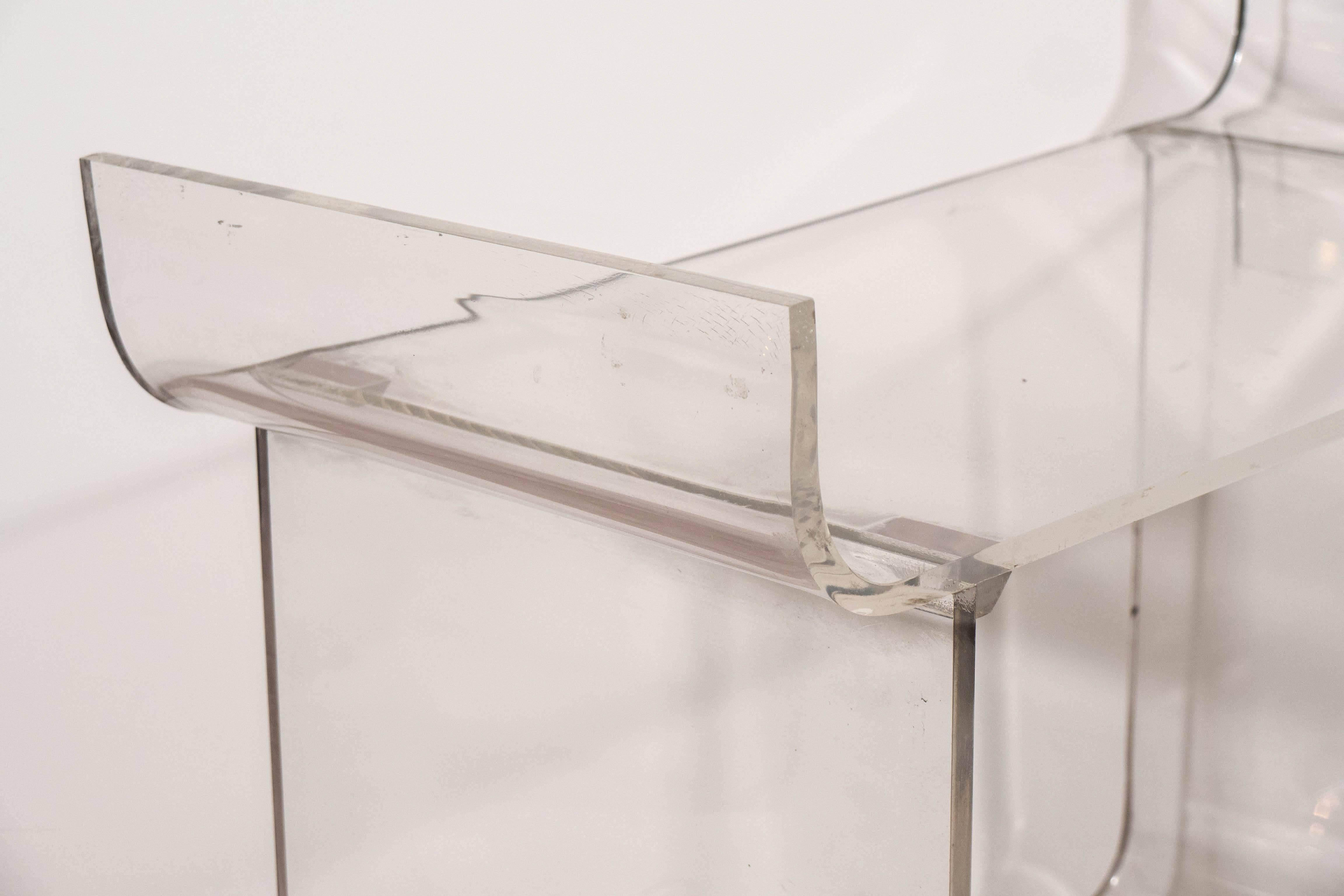 Lucite Waterfall Bar Cart on Round Casters In Good Condition In New York, NY