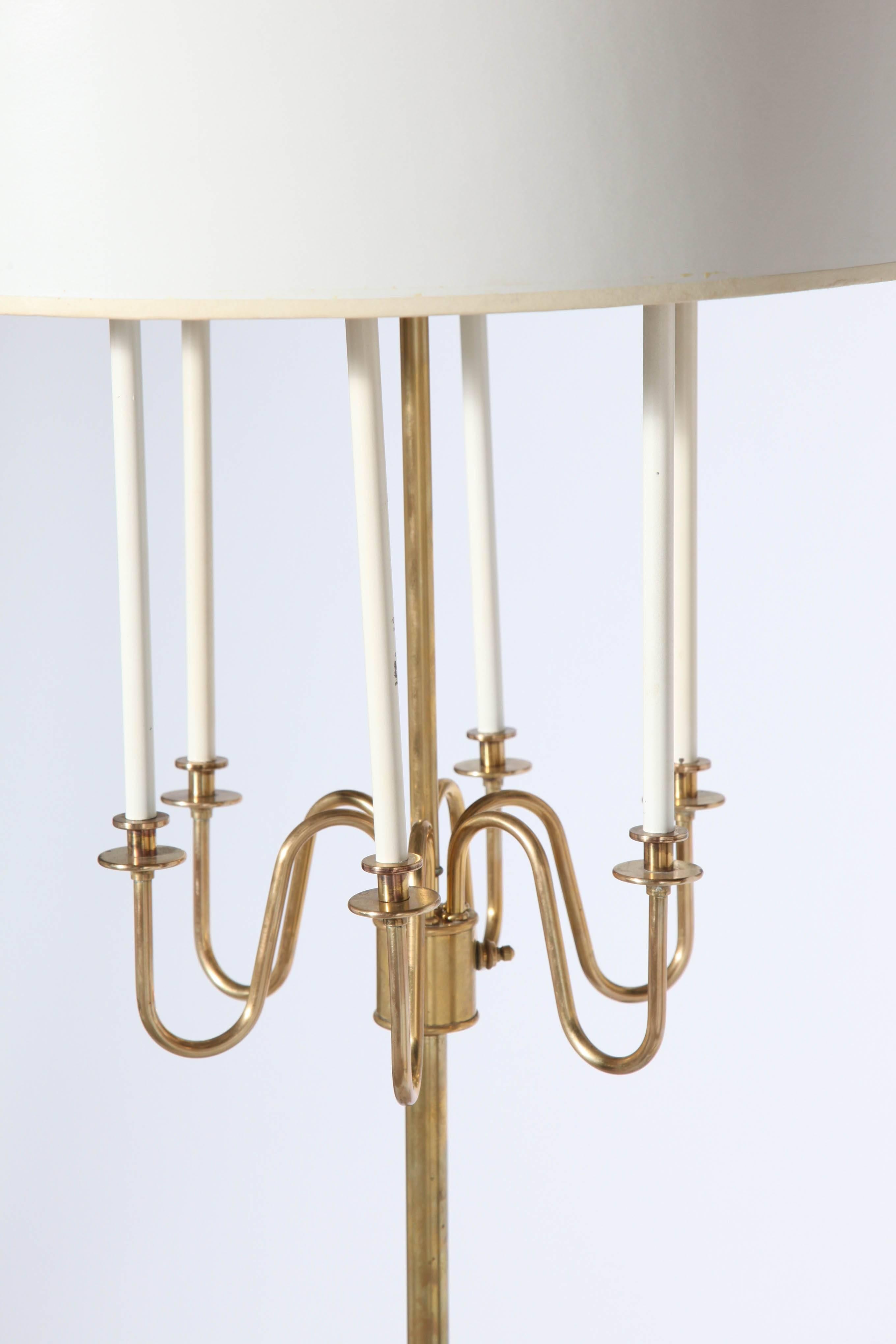 Parzinger Style Candlestick Side Side Table Floor Lamp in Marble & Brass Bon état - En vente à Bainbridge, NY