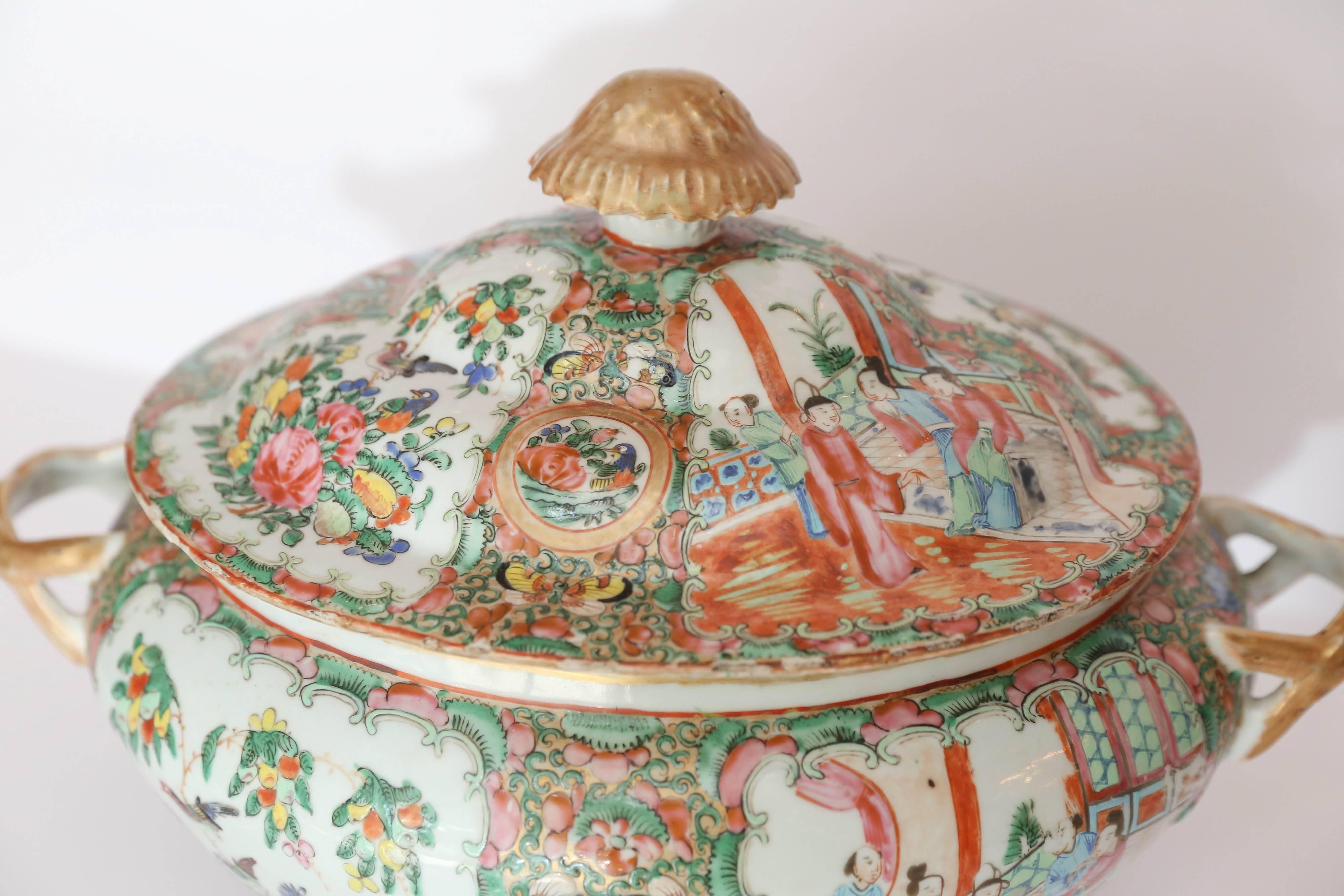 19th Century Rose Medallion Chinese Export Tureen