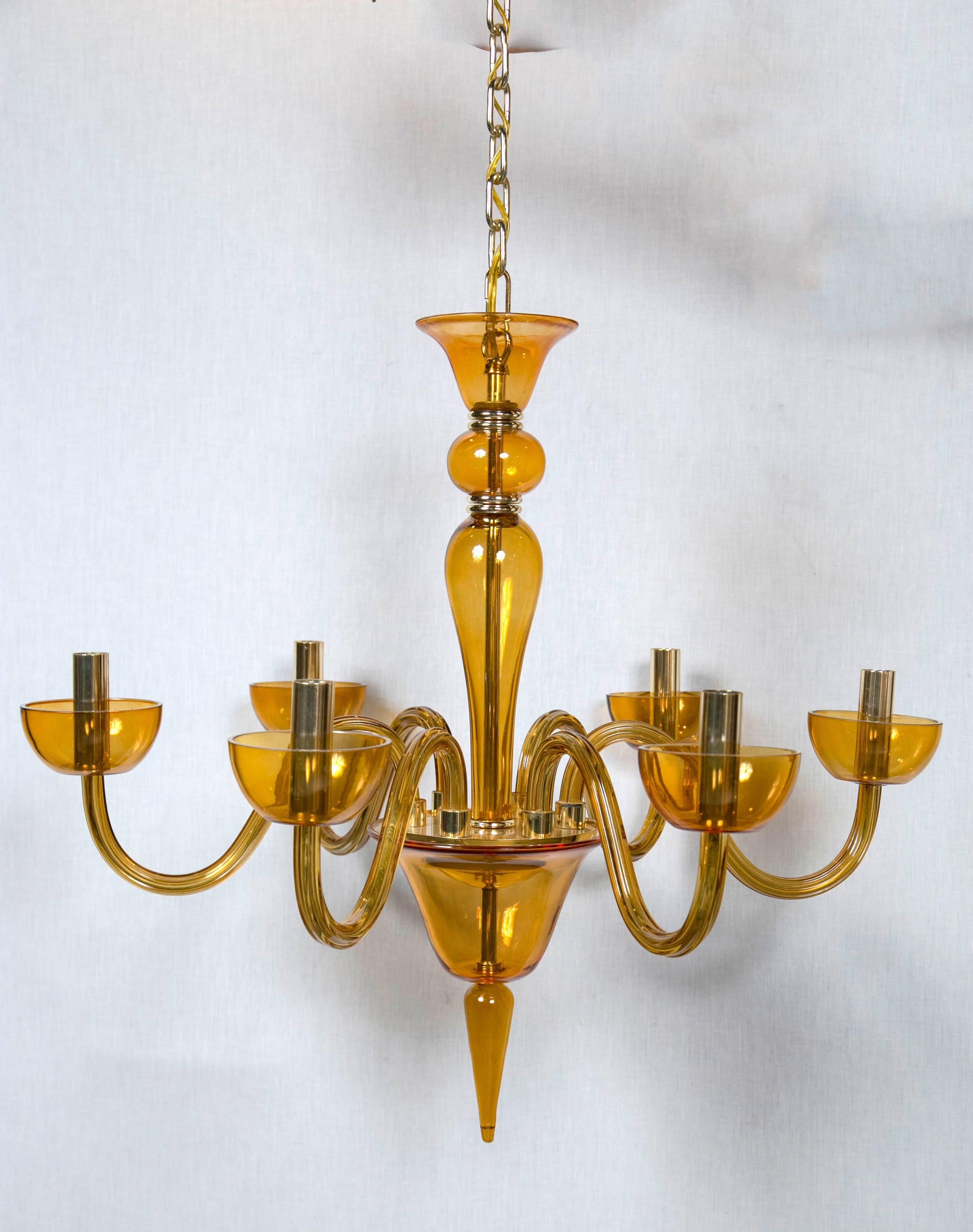 Fabulous amber Murano chandelier great color. Six-light.