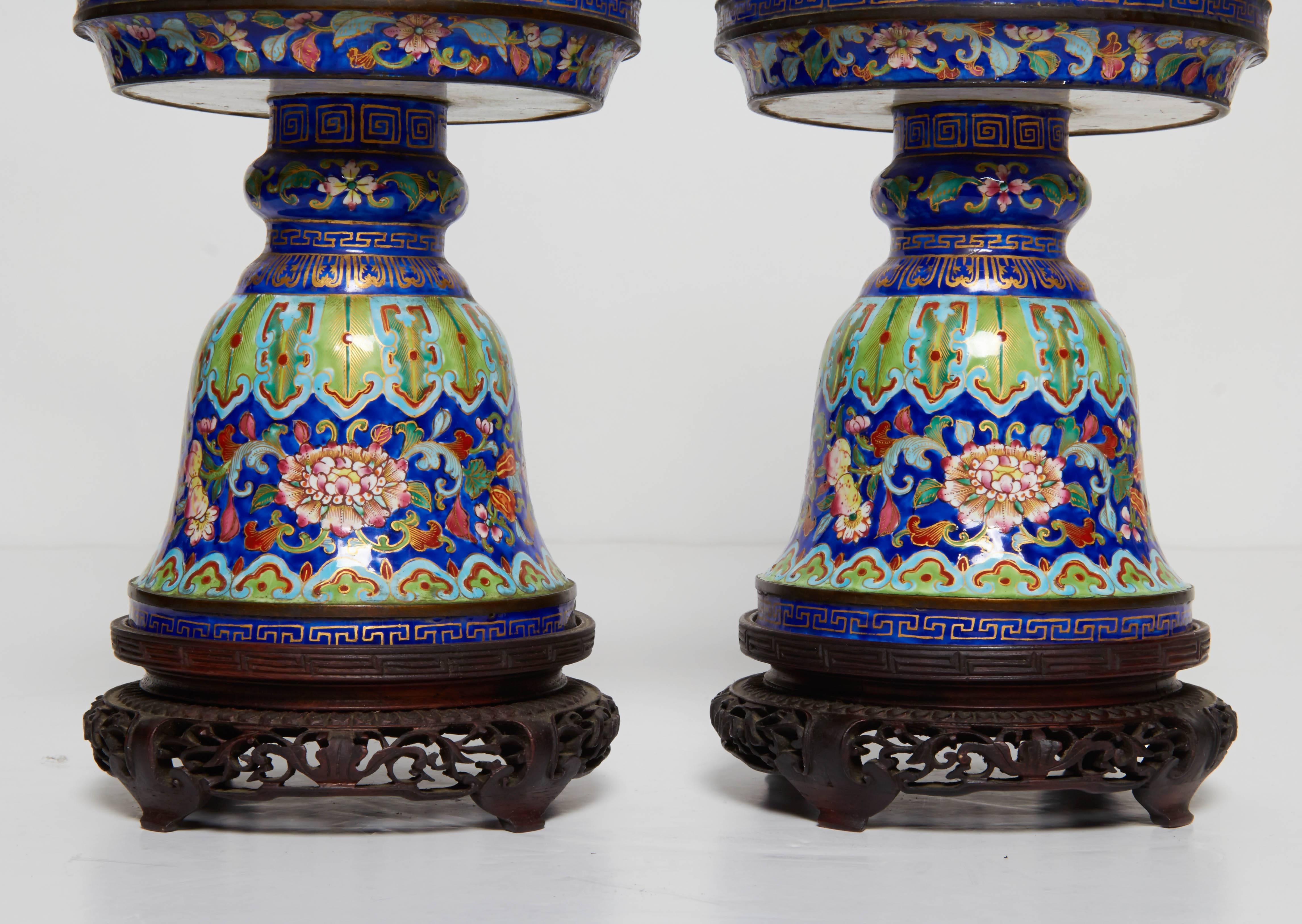 Enameled Exceptional Pair of 19th Century Canton Enamel Candlesticks For Sale