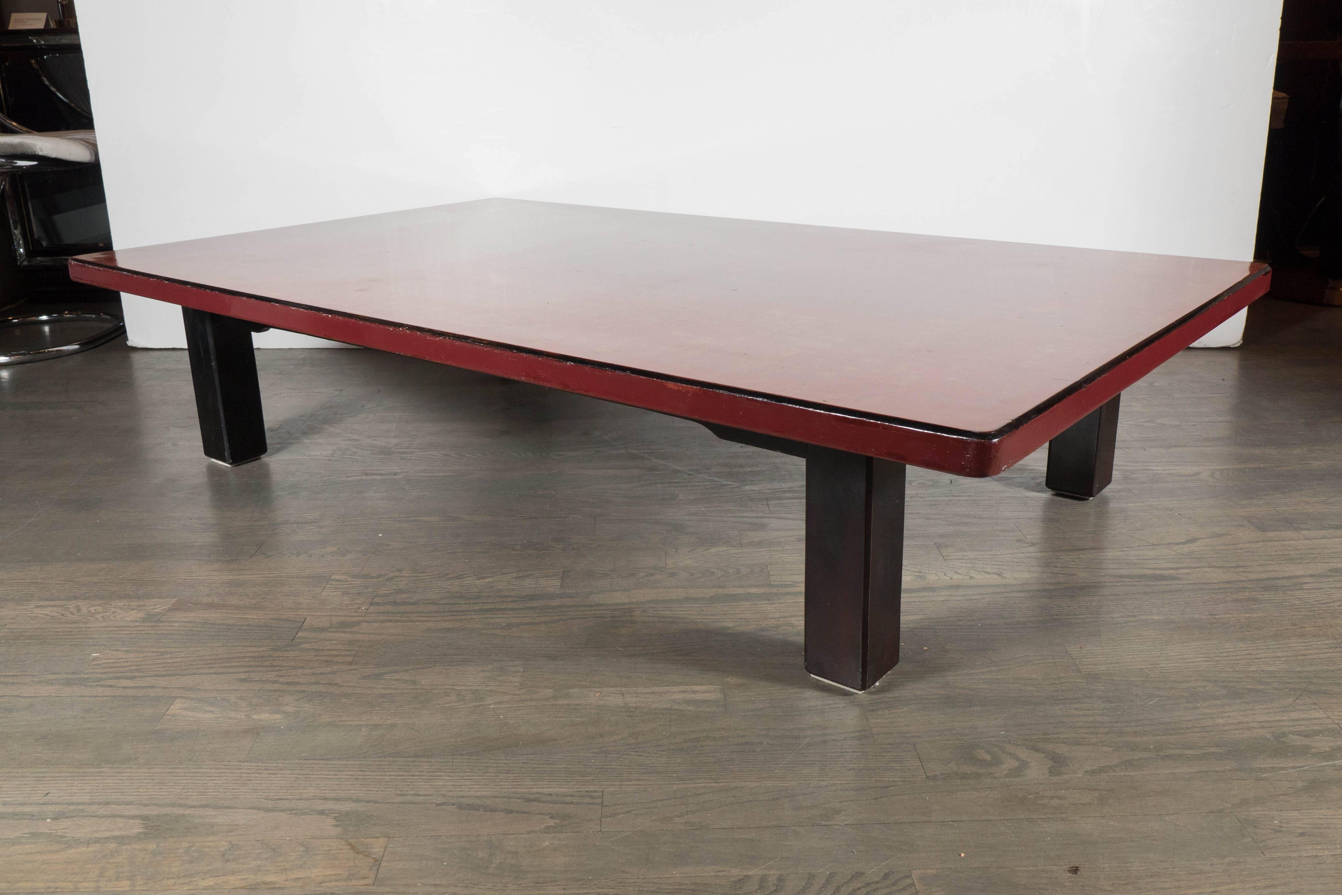Mid-Century Modern Chinese Red Lacquered Coffee Table on Ebonized Table Legs 1