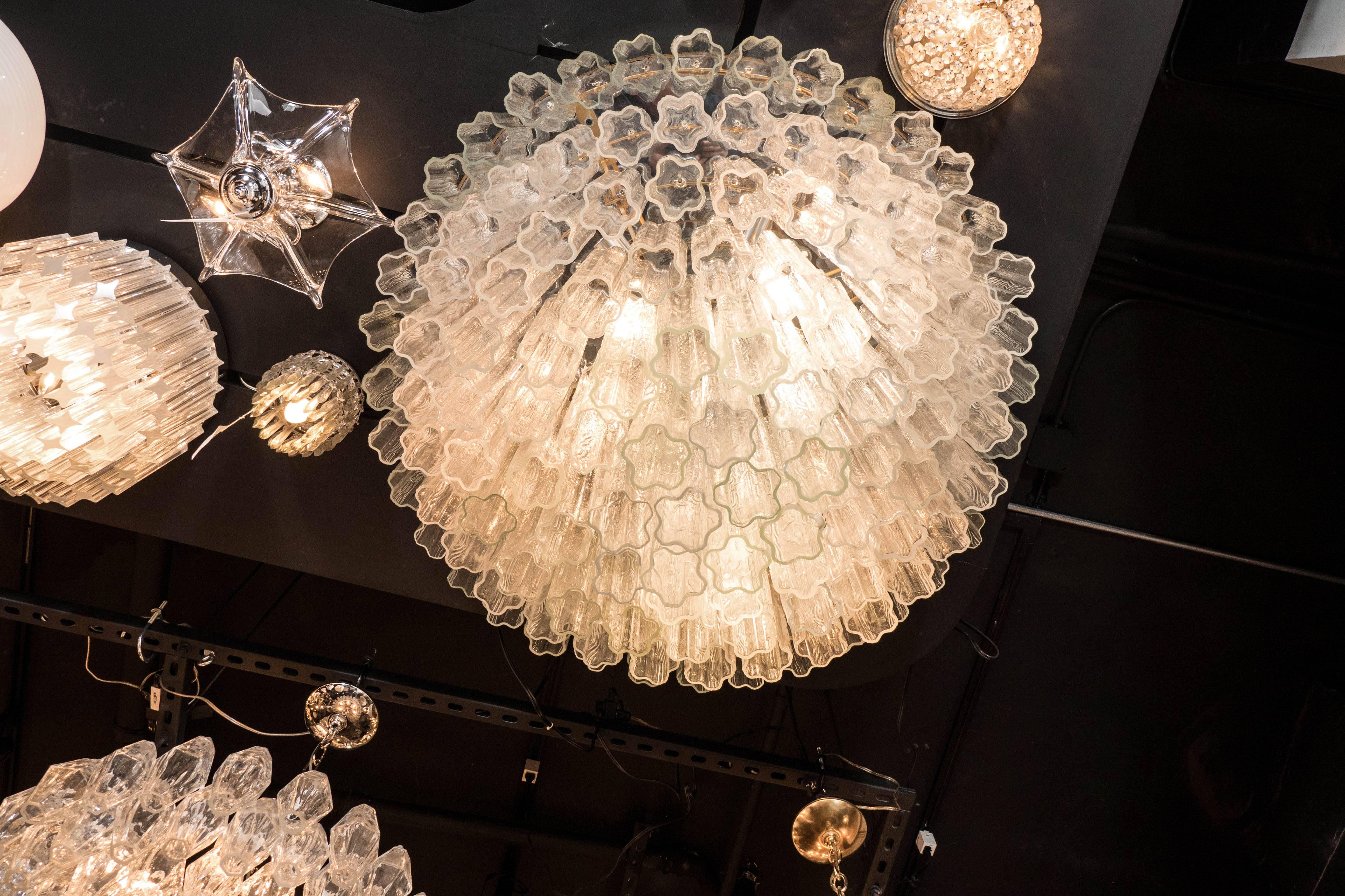 Lampadario a sei piani di Murano Tronchi a incasso, italiano, della metà del secolo scorso In condizioni ottime a New York, NY