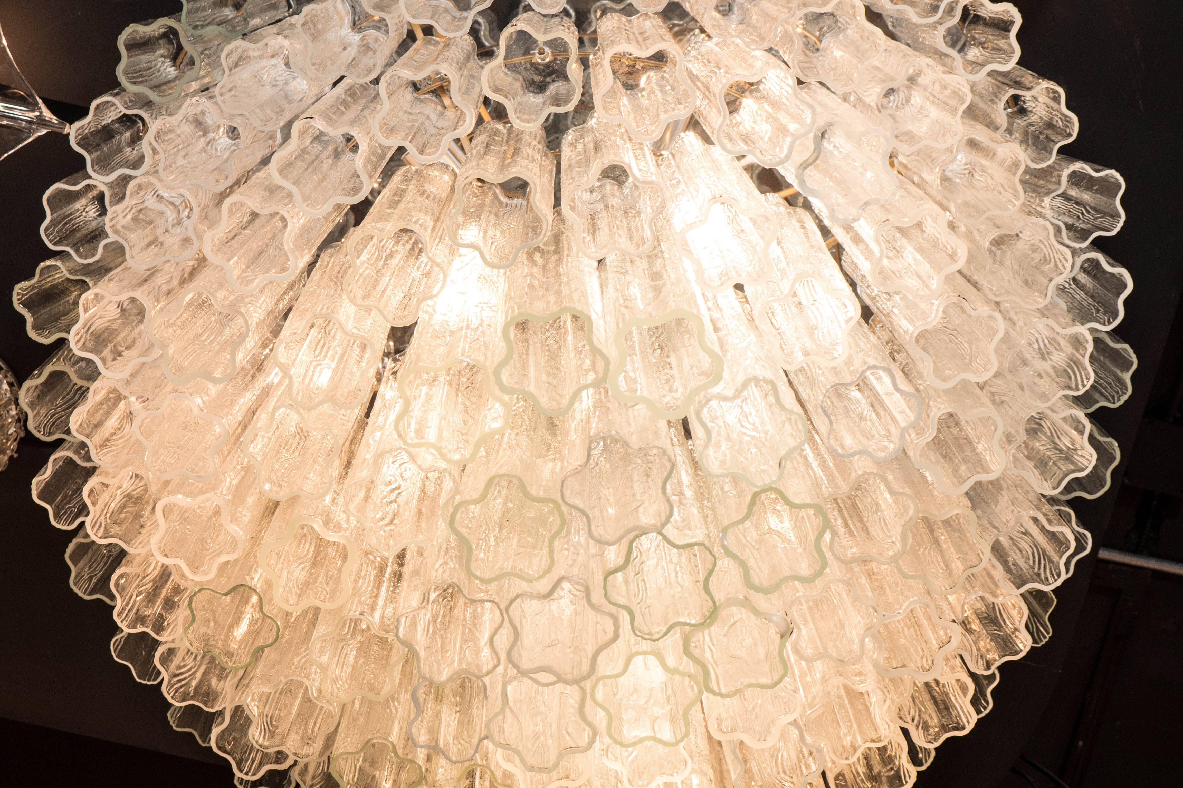 Fine XX secolo Lampadario a sei piani di Murano Tronchi a incasso, italiano, della metà del secolo scorso