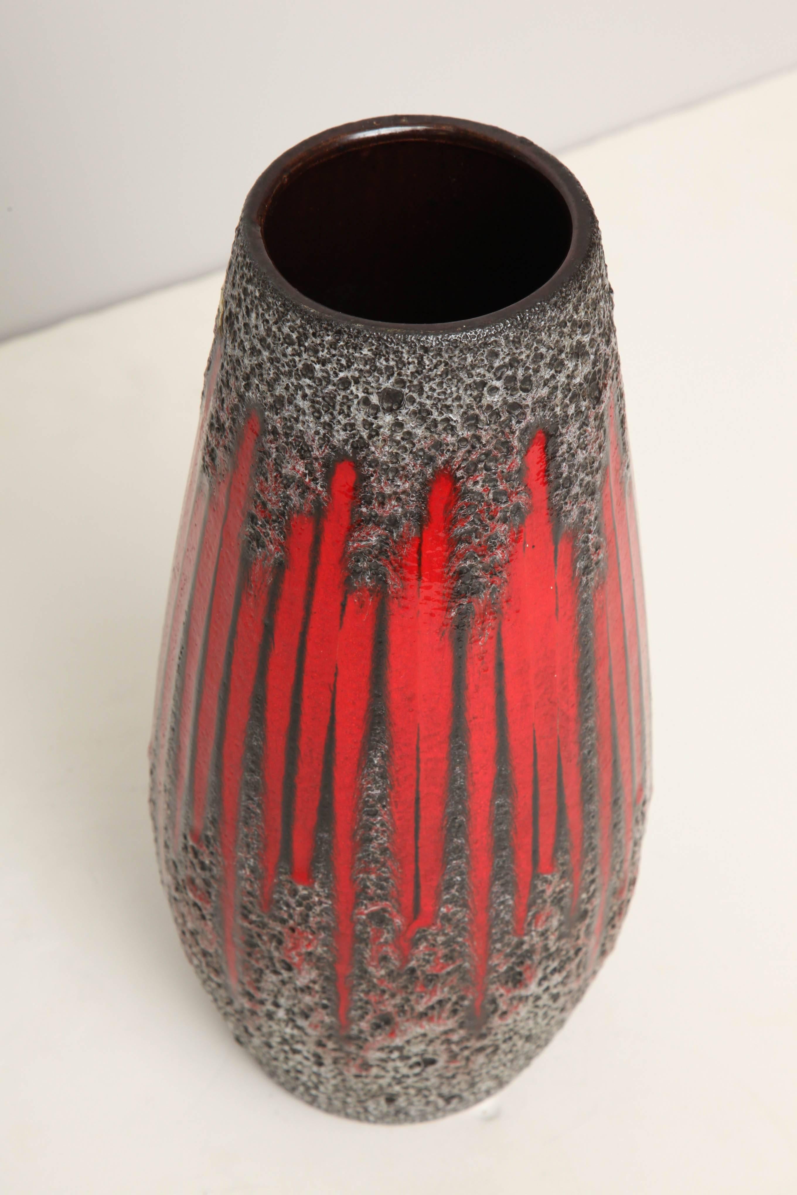 Modern Art Pottery Vase
