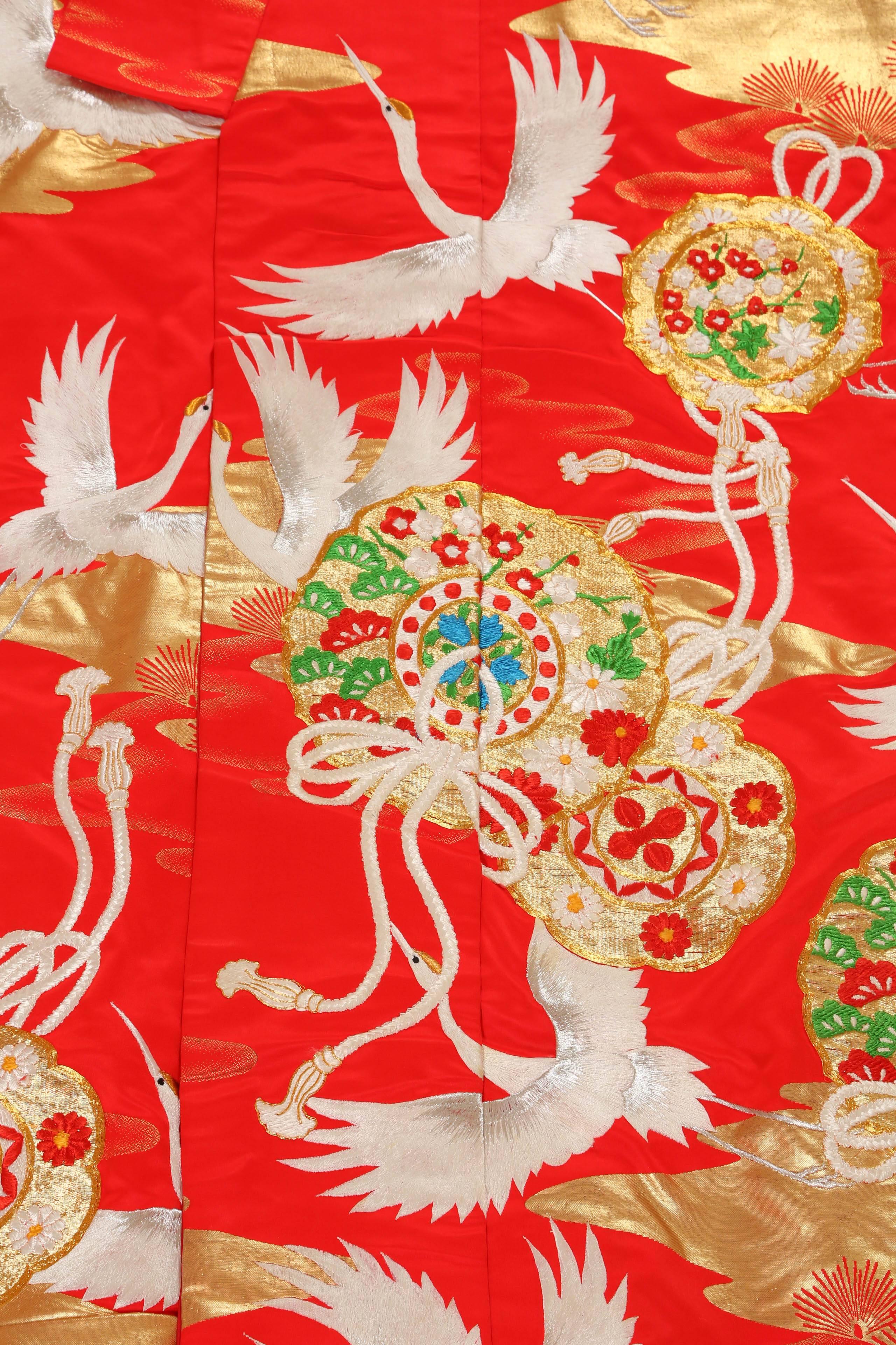 Vintage Japanese Red Silk Ceremonial Kimono In Excellent Condition In North Hollywood, CA