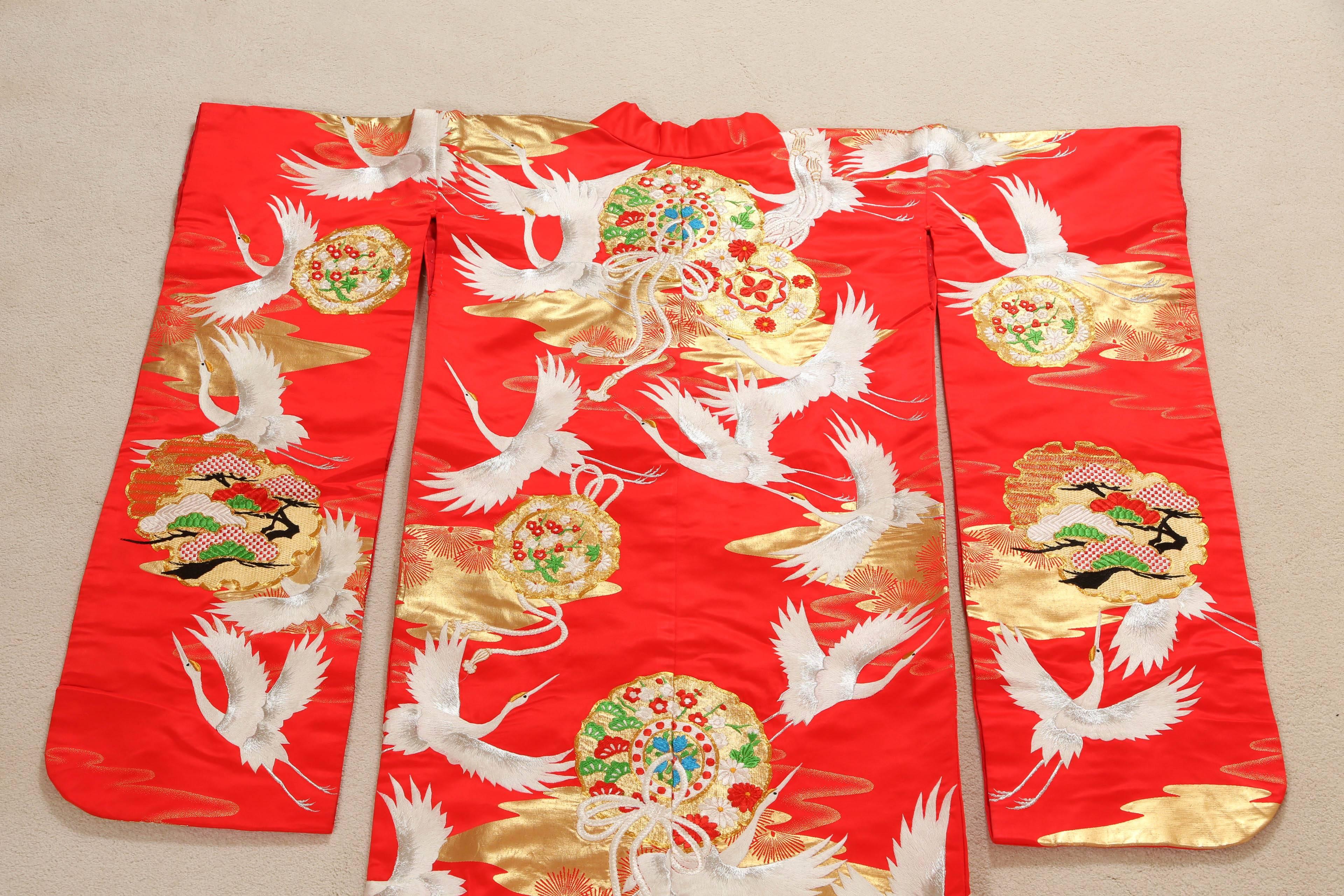 Vintage Japanese Red Silk Ceremonial Kimono 4