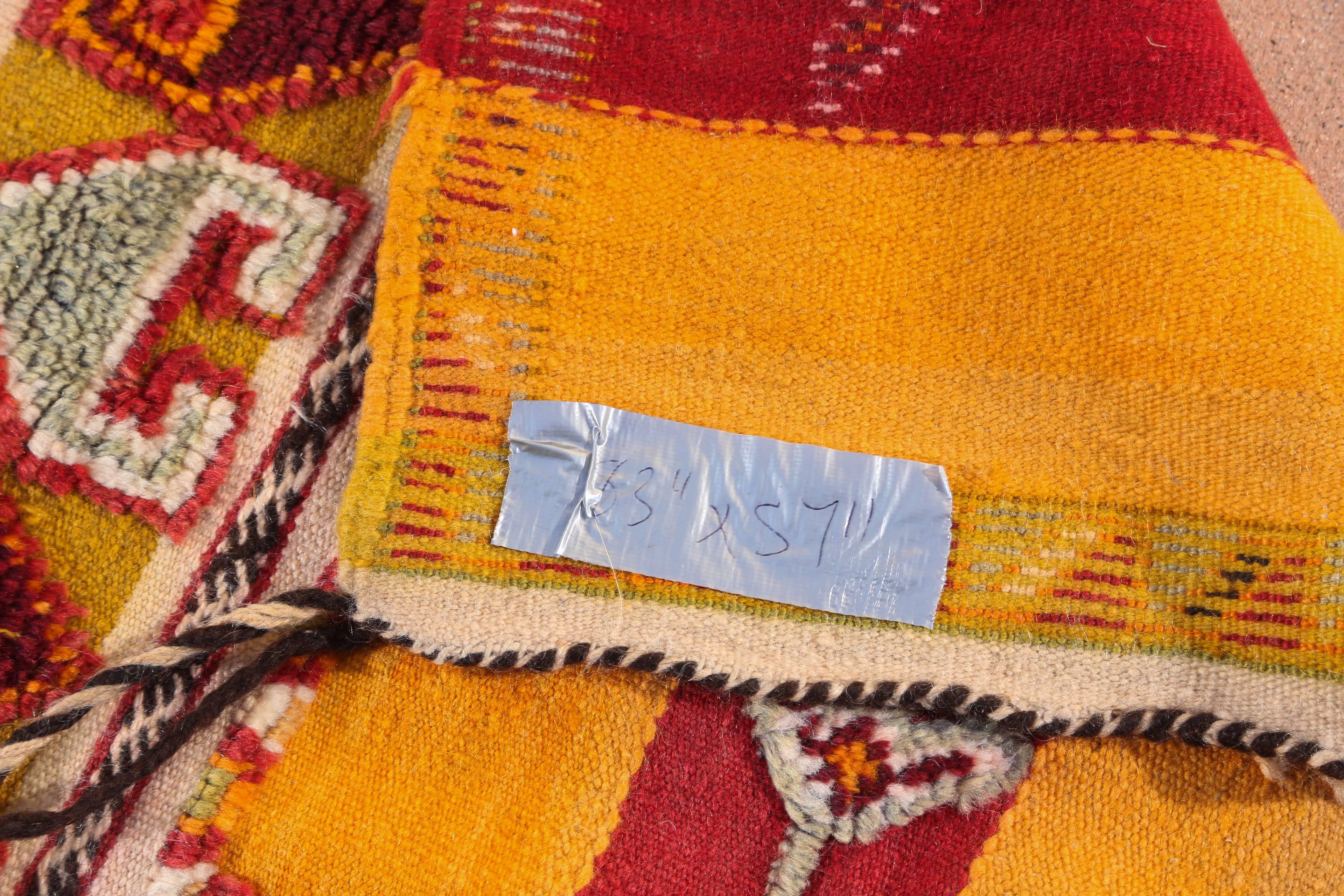 Moroccan Vintage Tribal Rug - 4 1