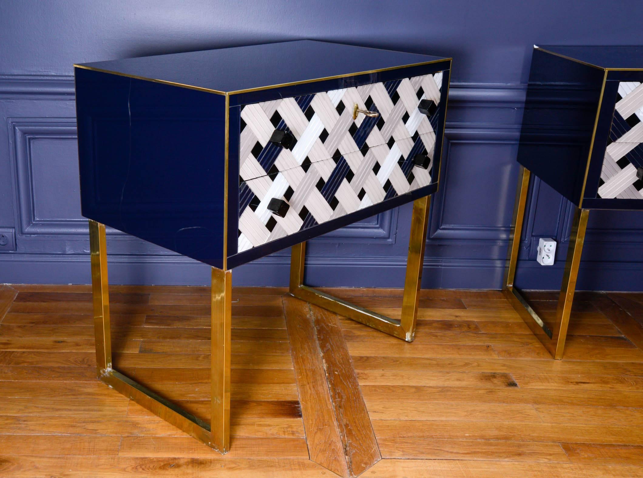  Pair of Mirrored and Brass Commodes, circa 2015 In Excellent Condition In Saint-Ouen (PARIS), FR