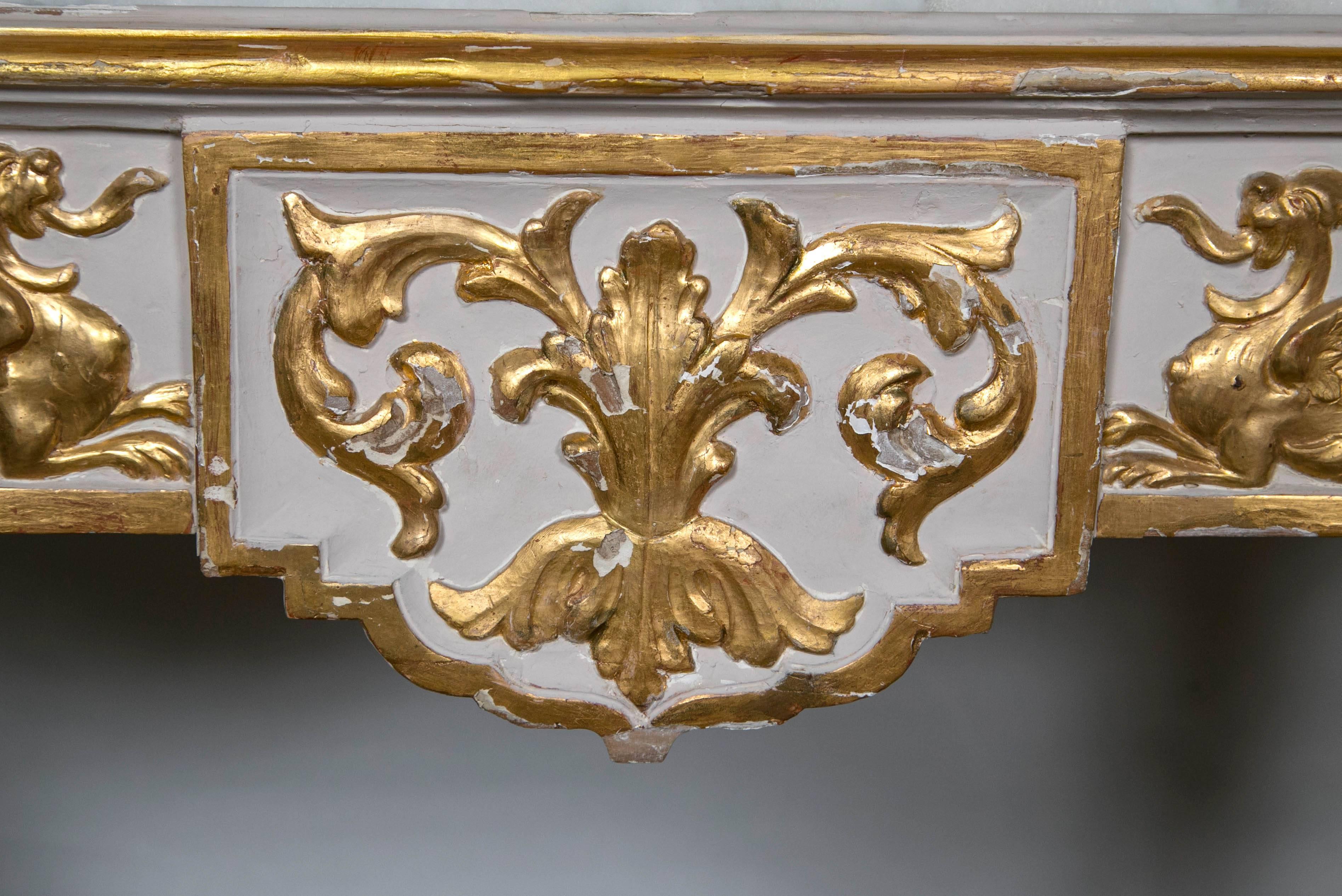 Mid-19th Century Console Tables Pair Parcel-Gilt and White Painted Italian Neoclassical Style 