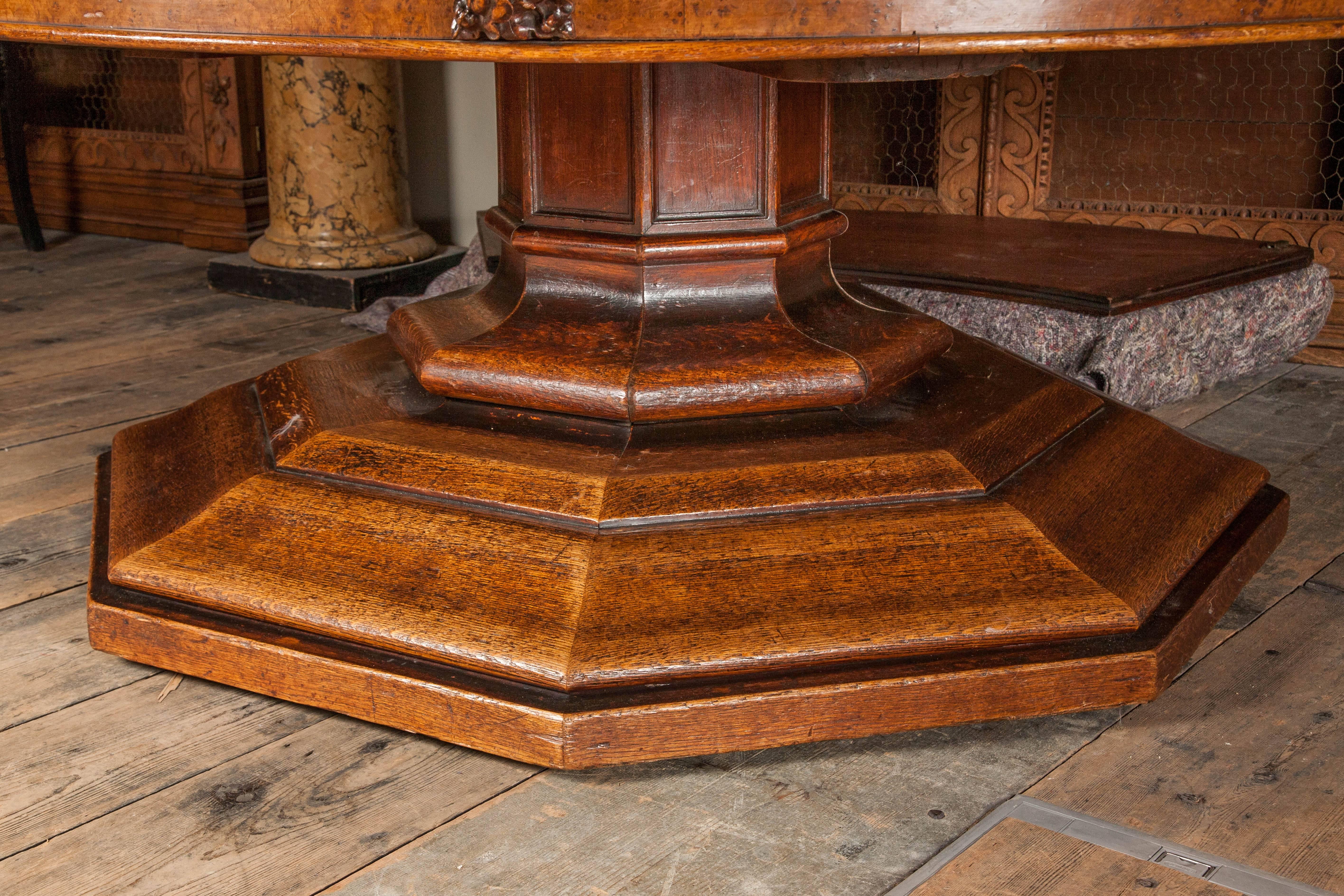 Veneer Spectacular Gothic Pollard Oak Extending Circular Table, circa 1840