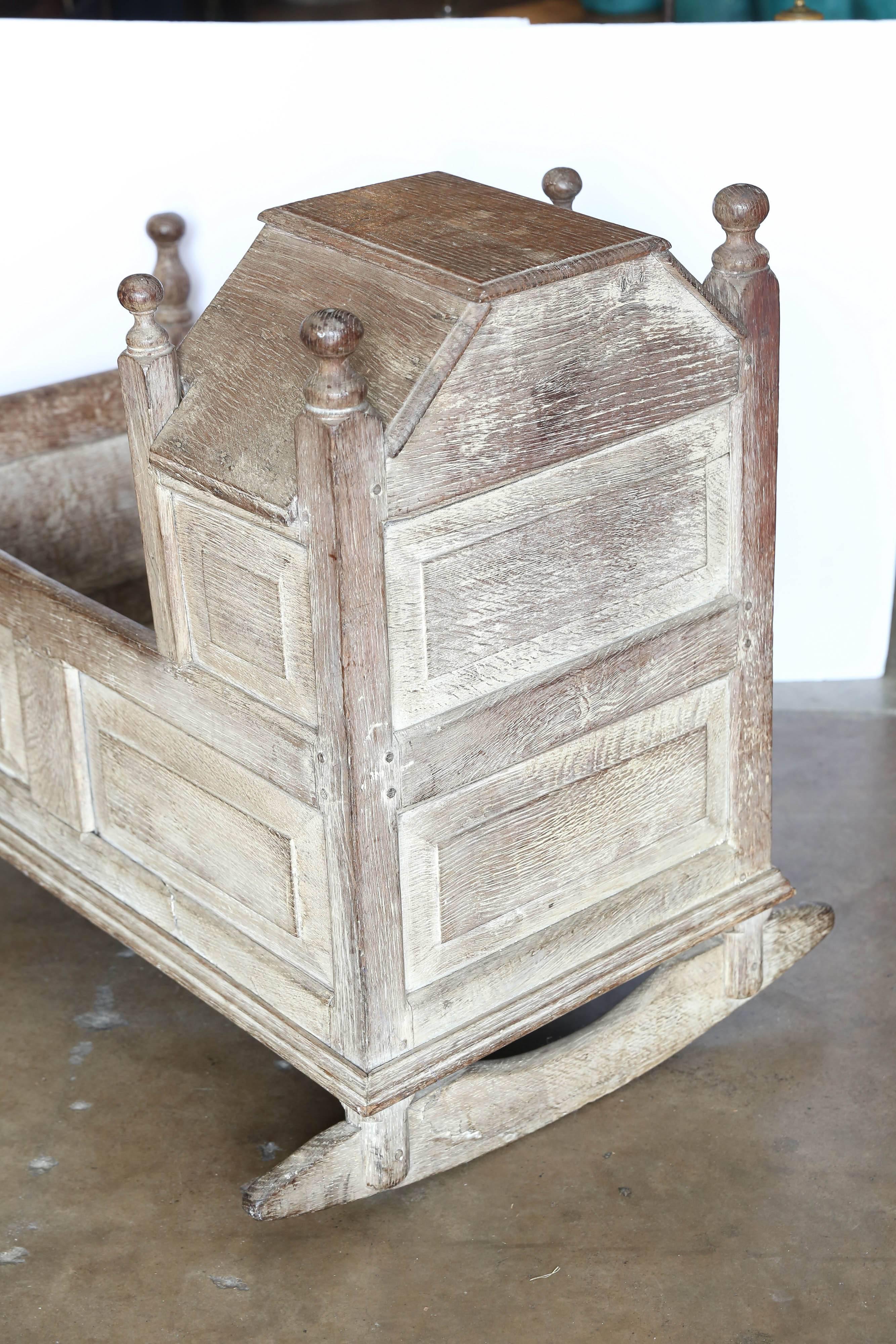 English Antique Cerused 17th Century Oak Child's Cradle with raised panels