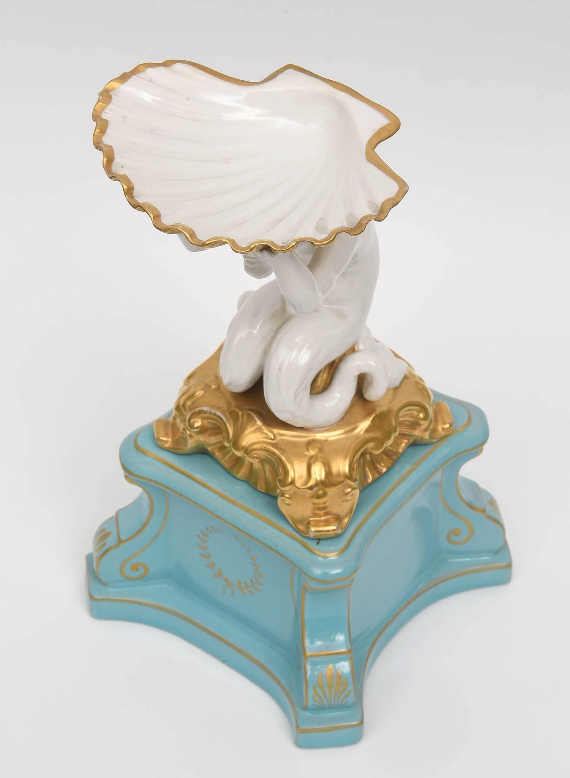 Antique Porcelain Centerpiece, 8 Pieces by Ginori, Italy Figural Shell Turquoise In Good Condition In West Palm Beach, FL