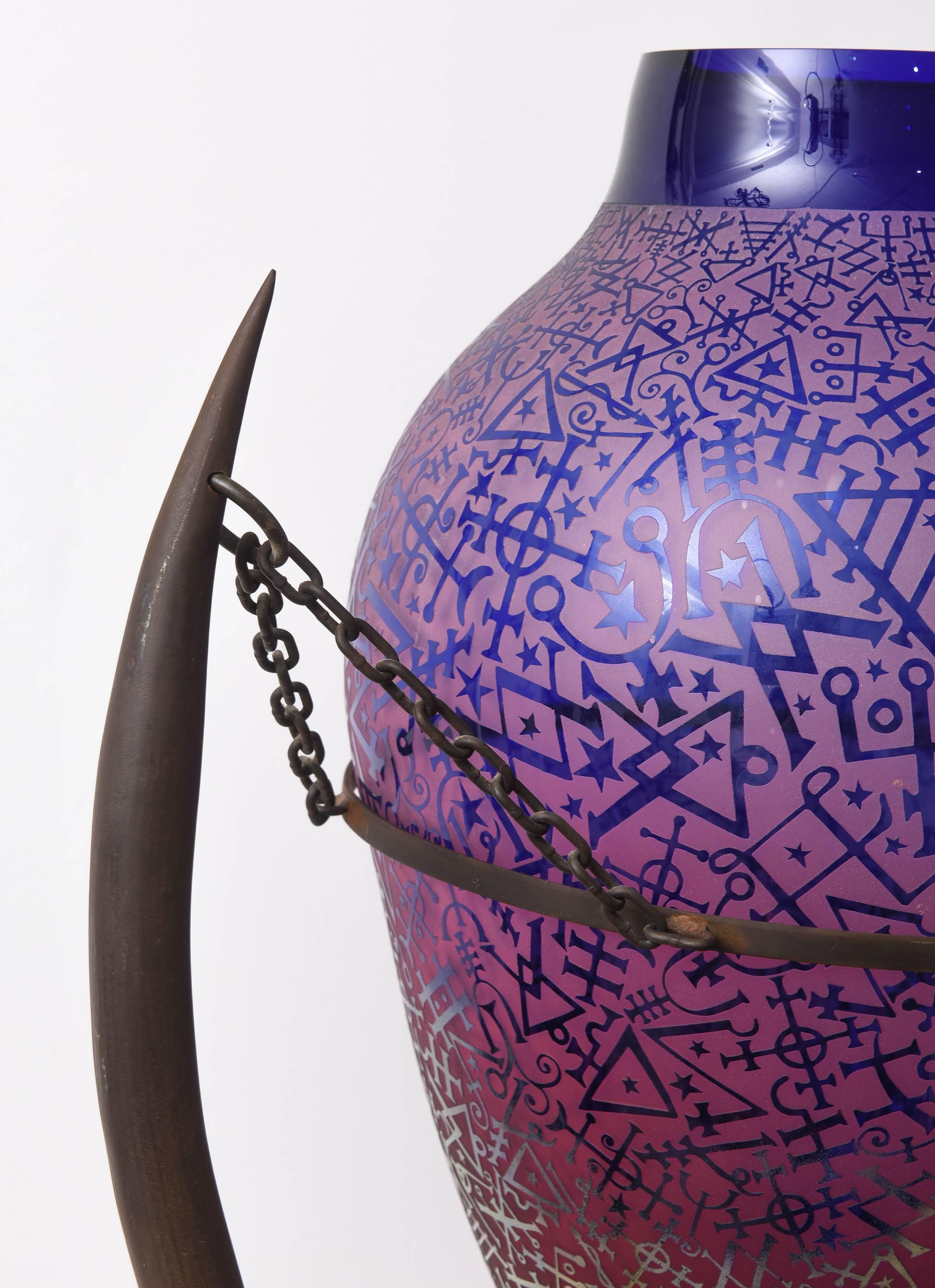 Modern Large Scaled Art Glass Vase 