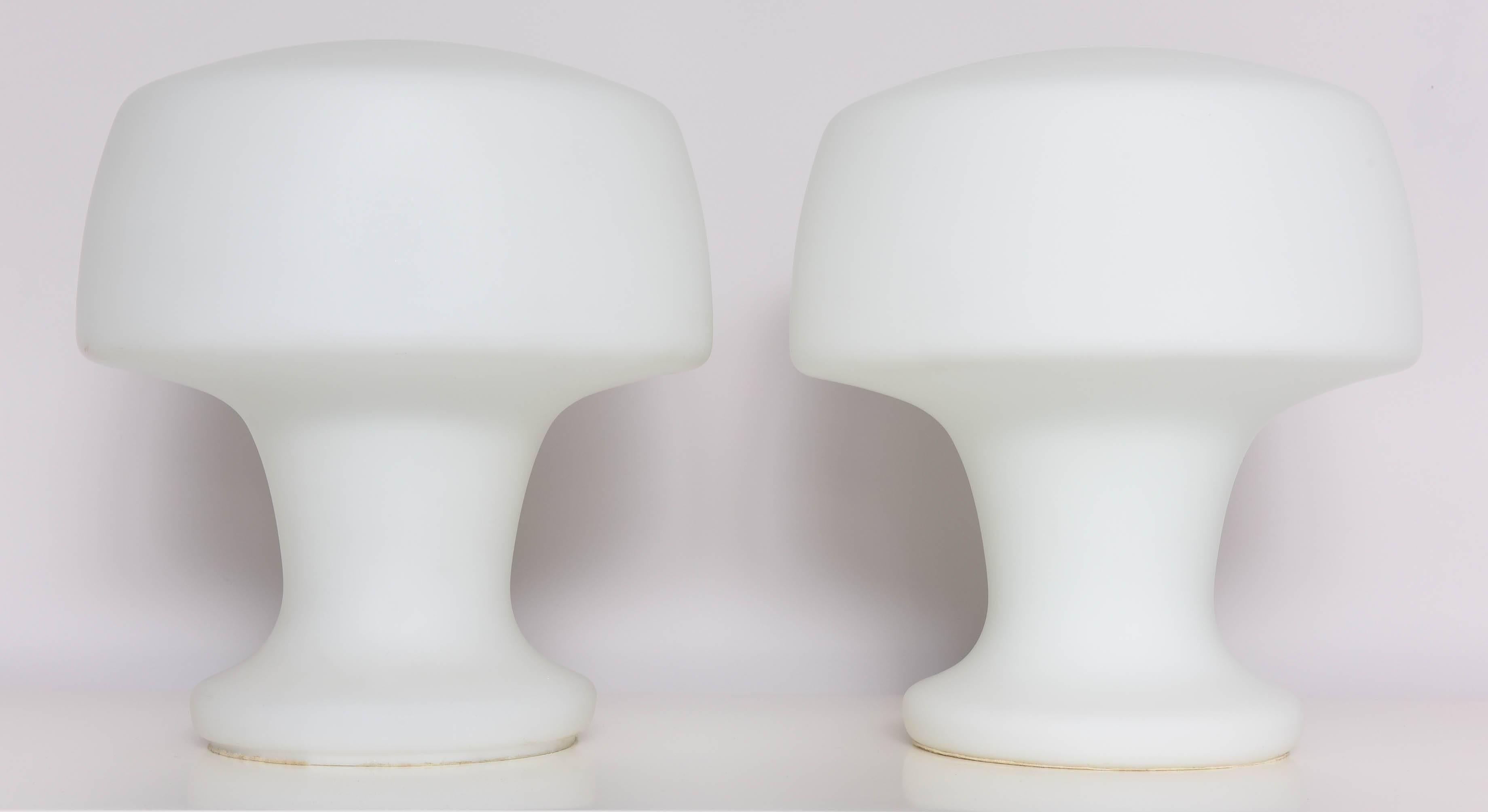 European SALE! SALE! SALE! PR/Mid- Century WHITE TABLE LAMPS modern statement impressive For Sale