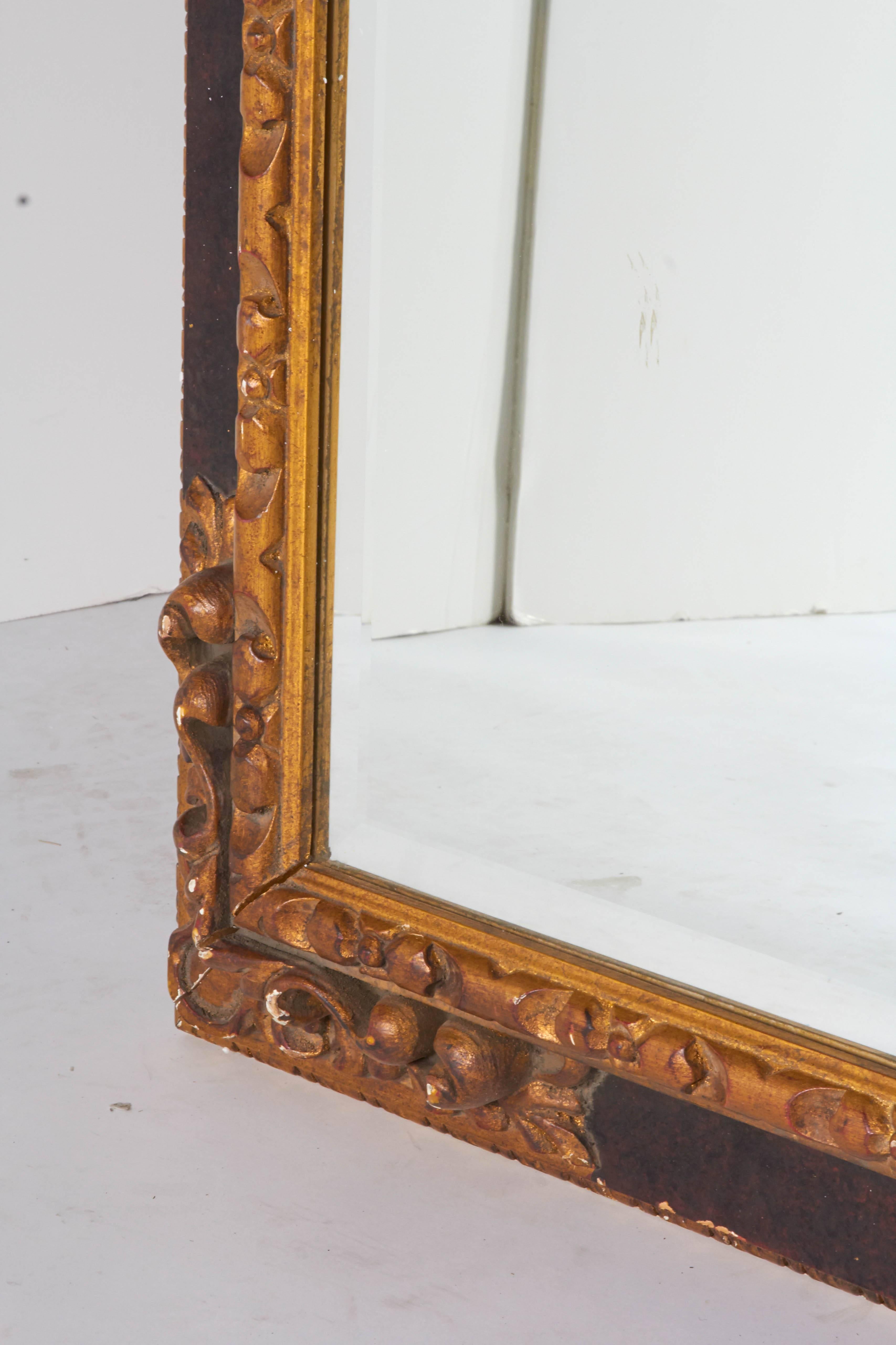 20th Century Antique Ornate Wood Frame Wall Mirror In Good Condition For Sale In New York, NY