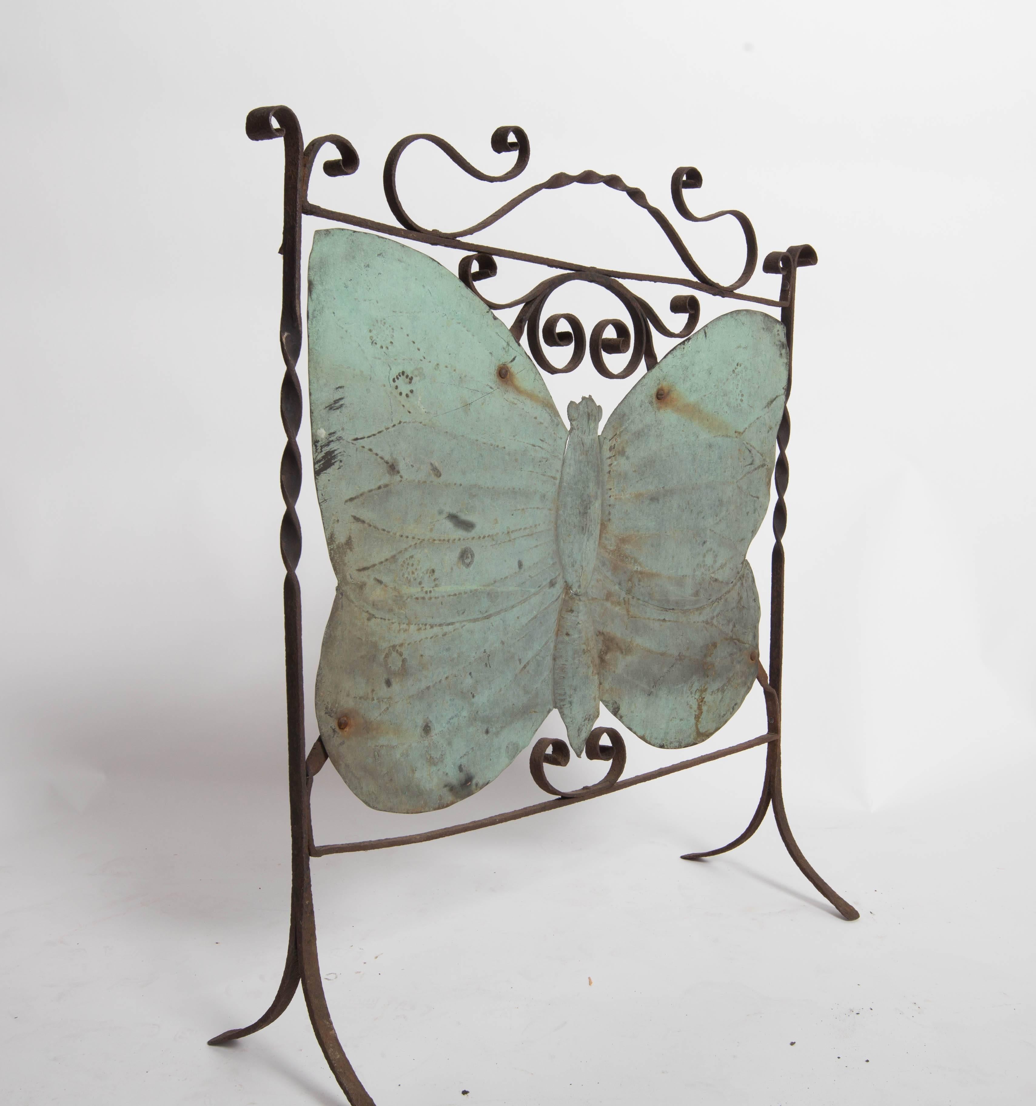 Art Nouveau Wrought Iron Butterfly Fire Screen In Good Condition In New York City, NY