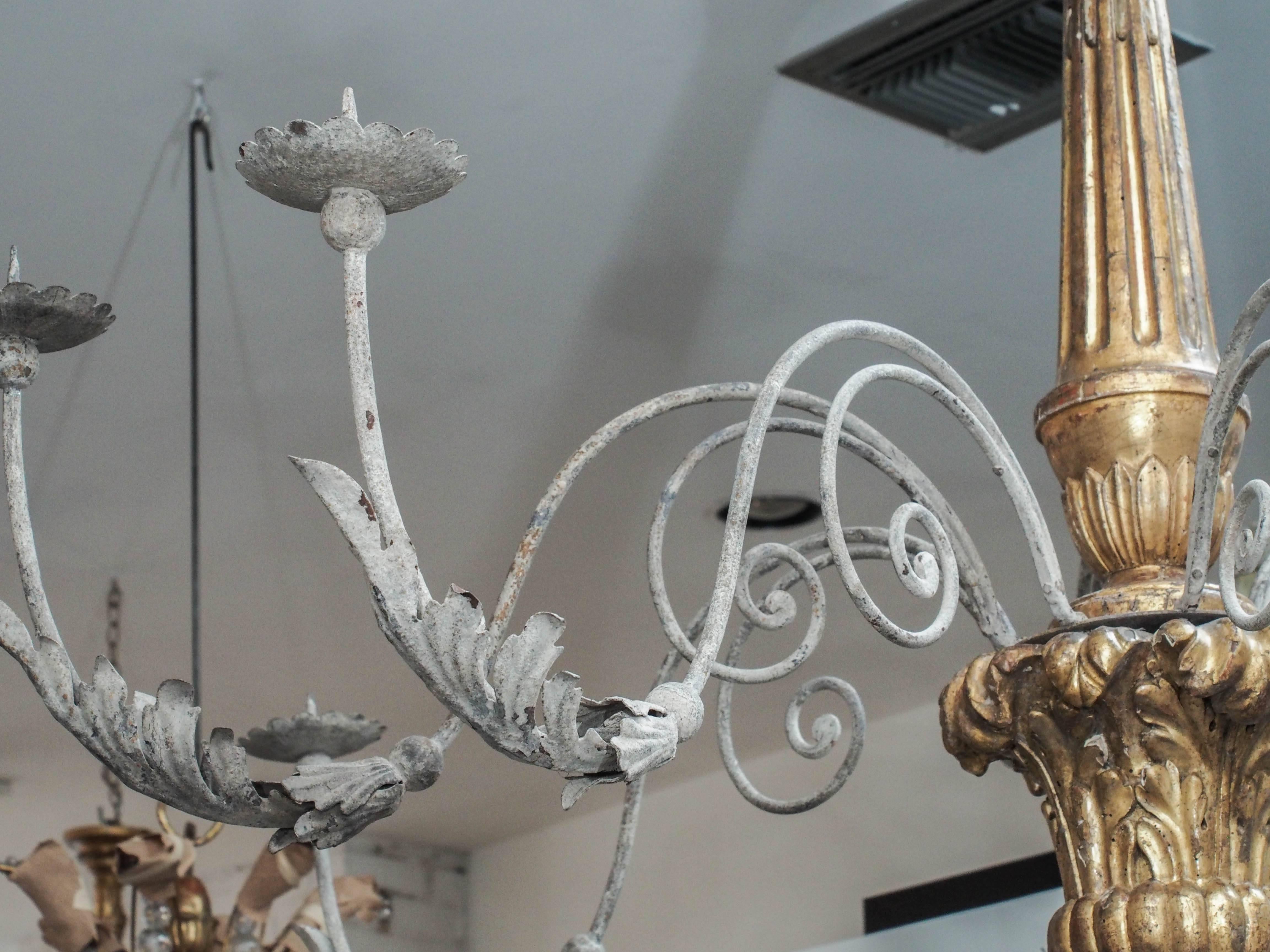 European Elegant and Grand Giltwood with Wrought Iron Chandelier For Sale