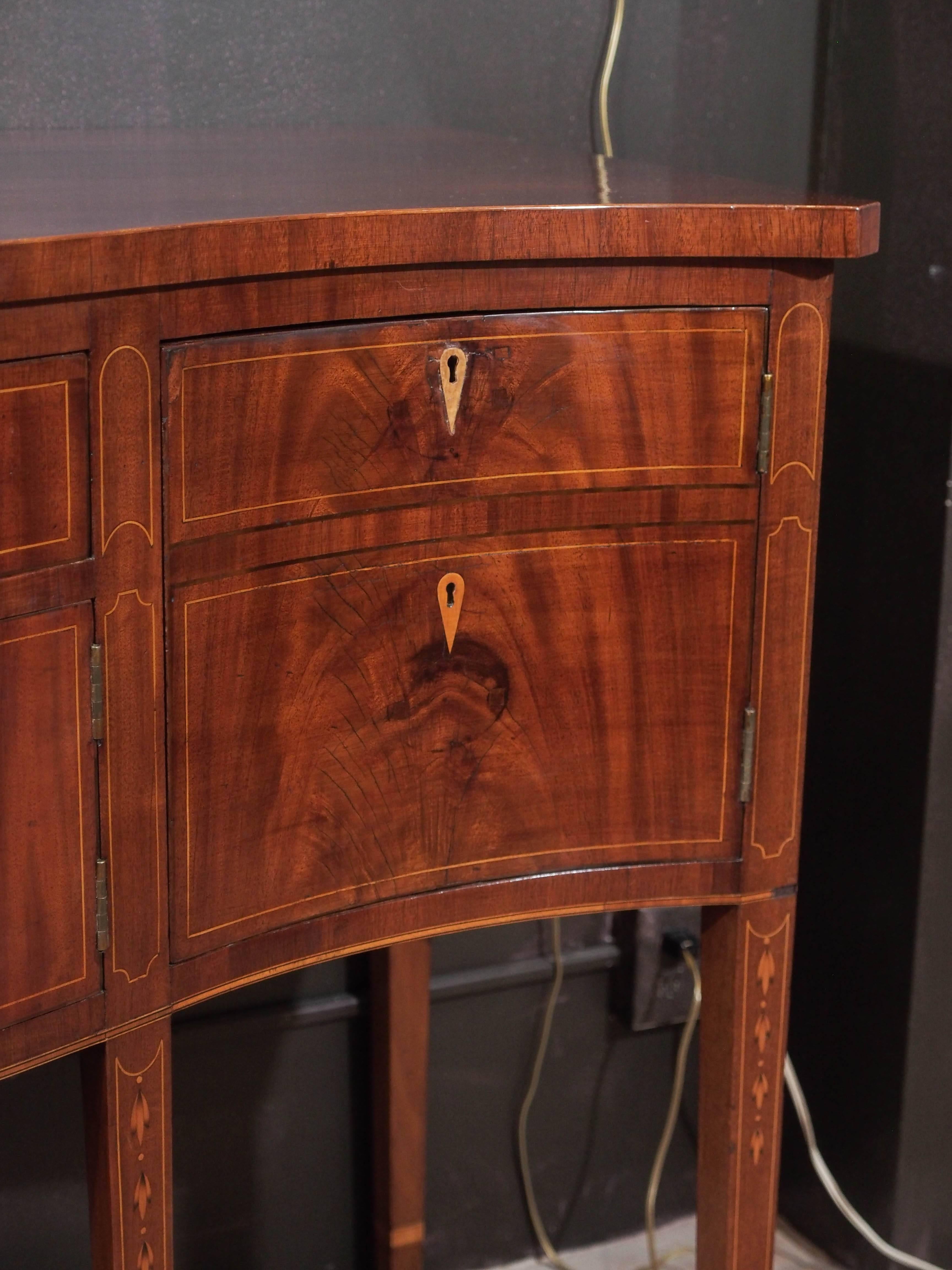 Inlay Antique American Mahogany Inlaid Sideboard