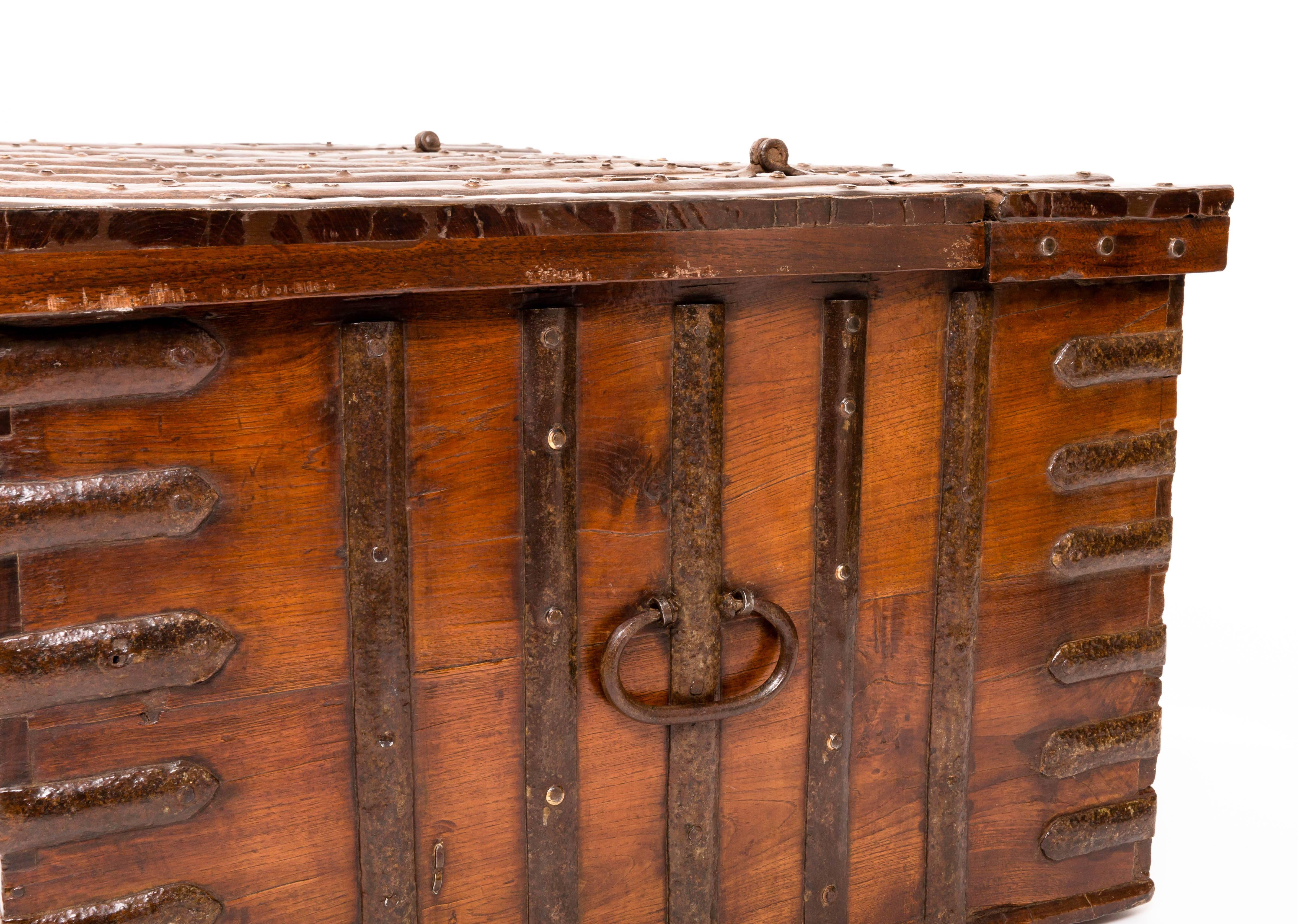 19th Century Anglo-Indian Teak Trunk, India, circa 1870 In Excellent Condition For Sale In East Hampton, NY