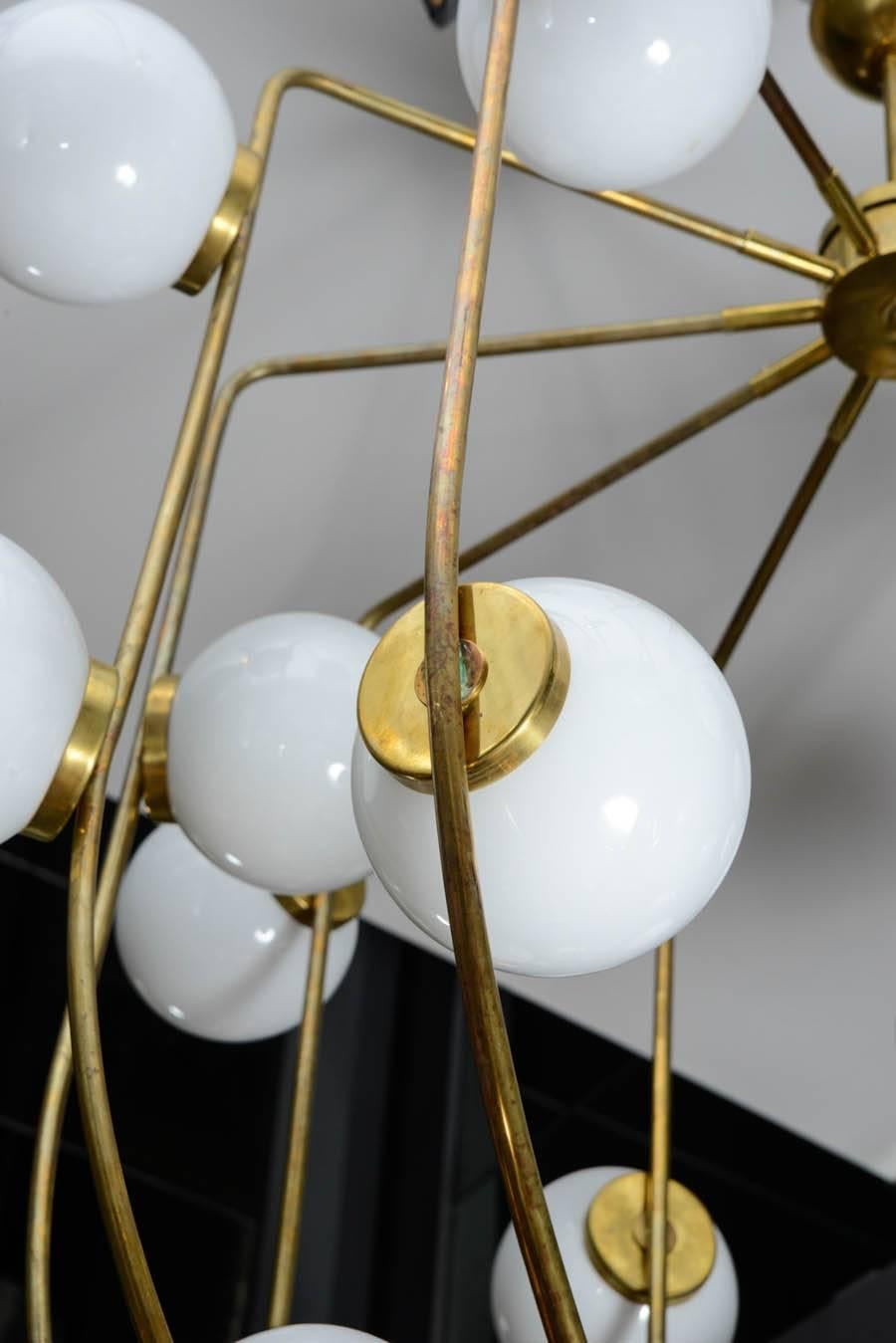 Big Lantern Shaped Brass and Globes Chandelier 1