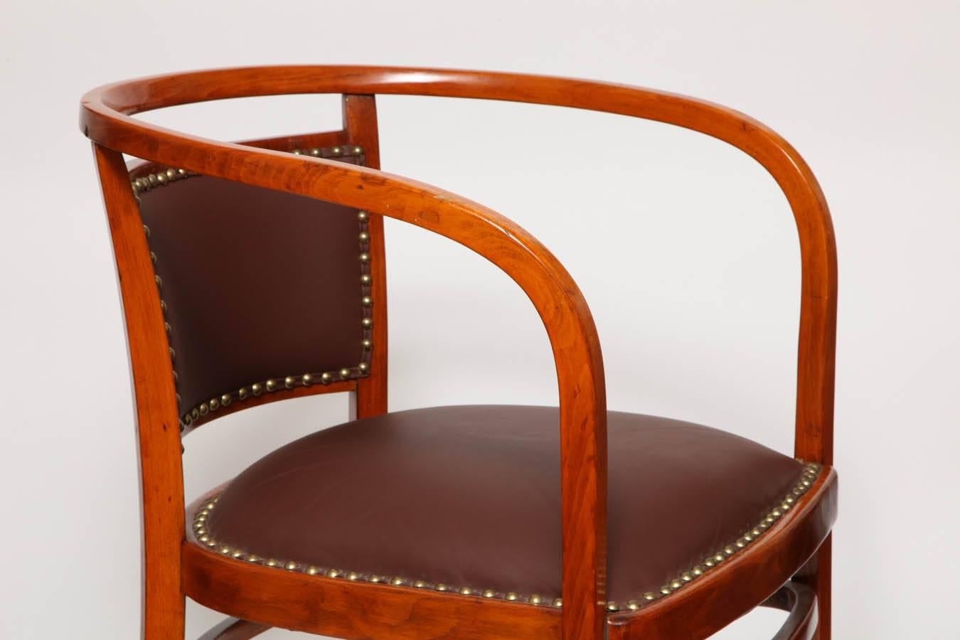 Stained Otto Wagner Secessionist Bentwood and Leather Armchair, J&J Kohn, 1906 For Sale